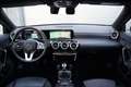 Mercedes-Benz A 180 *1 EIG / CAM / SFEERVERLICHTING / LEDER / CRUISE* Negro - thumbnail 6