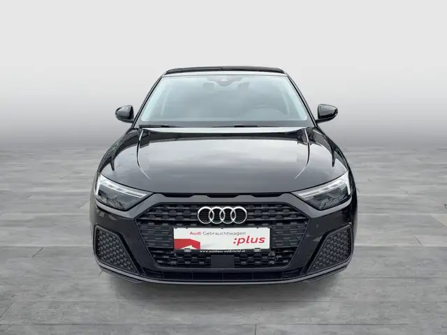 Audi A1 view 2