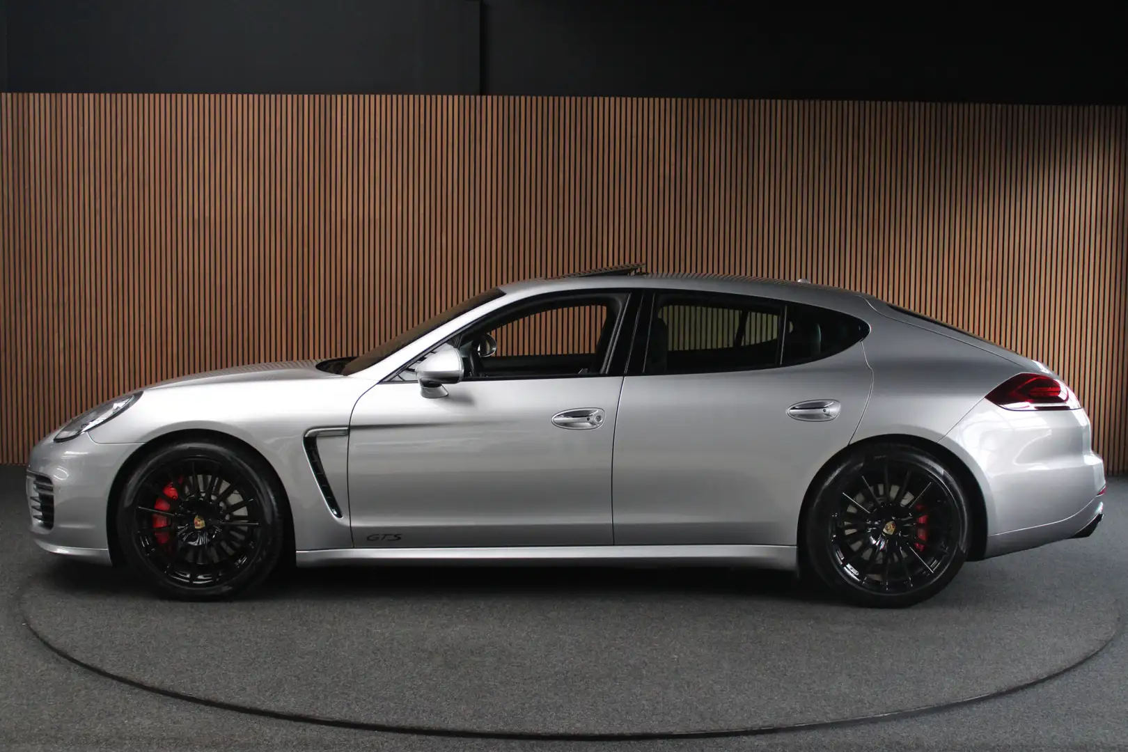 Porsche Panamera 4.8 GTS Navi Camera Leer Elektr. achterklep Open d Grijs - 2