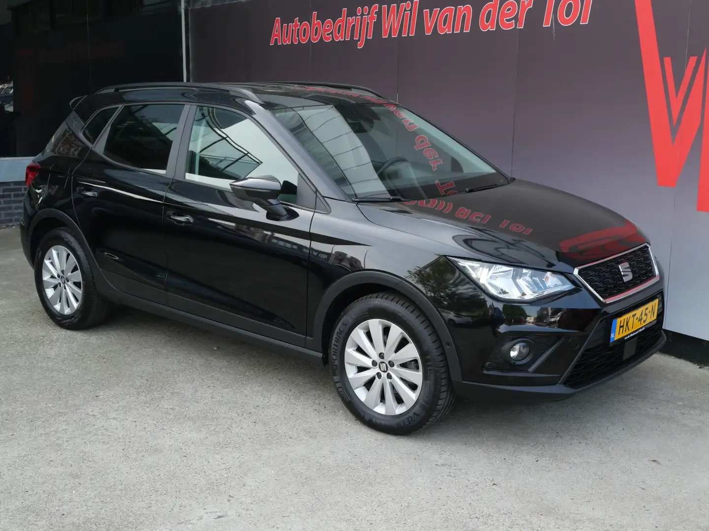 SEAT Arona 1.0 TSI STYLE INTENSE | VIRTUAL | ALCANTARA | CAME Negro - 2