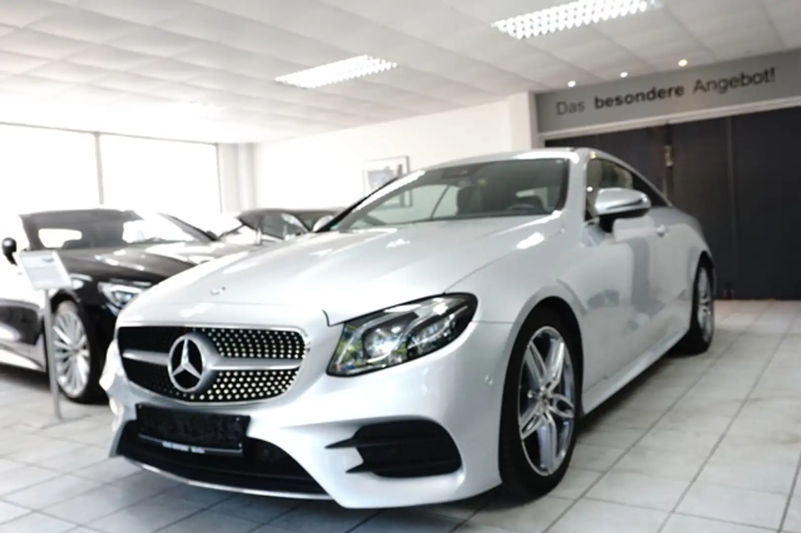 Mercedes-Benz E 200 Coupe AMG LINE BURMES. MULTIBEAM WIDE KAM Silber - 2