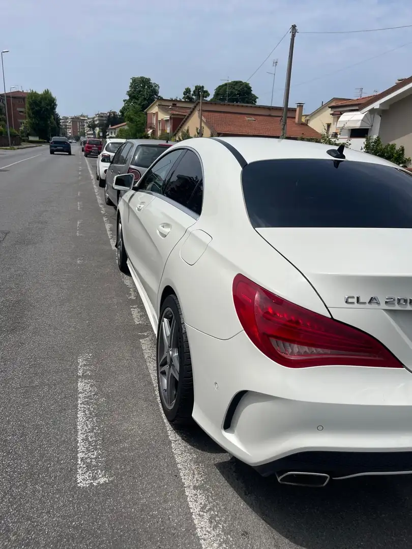 Mercedes-Benz CLA 200 cdi Premium automatic amg - 2