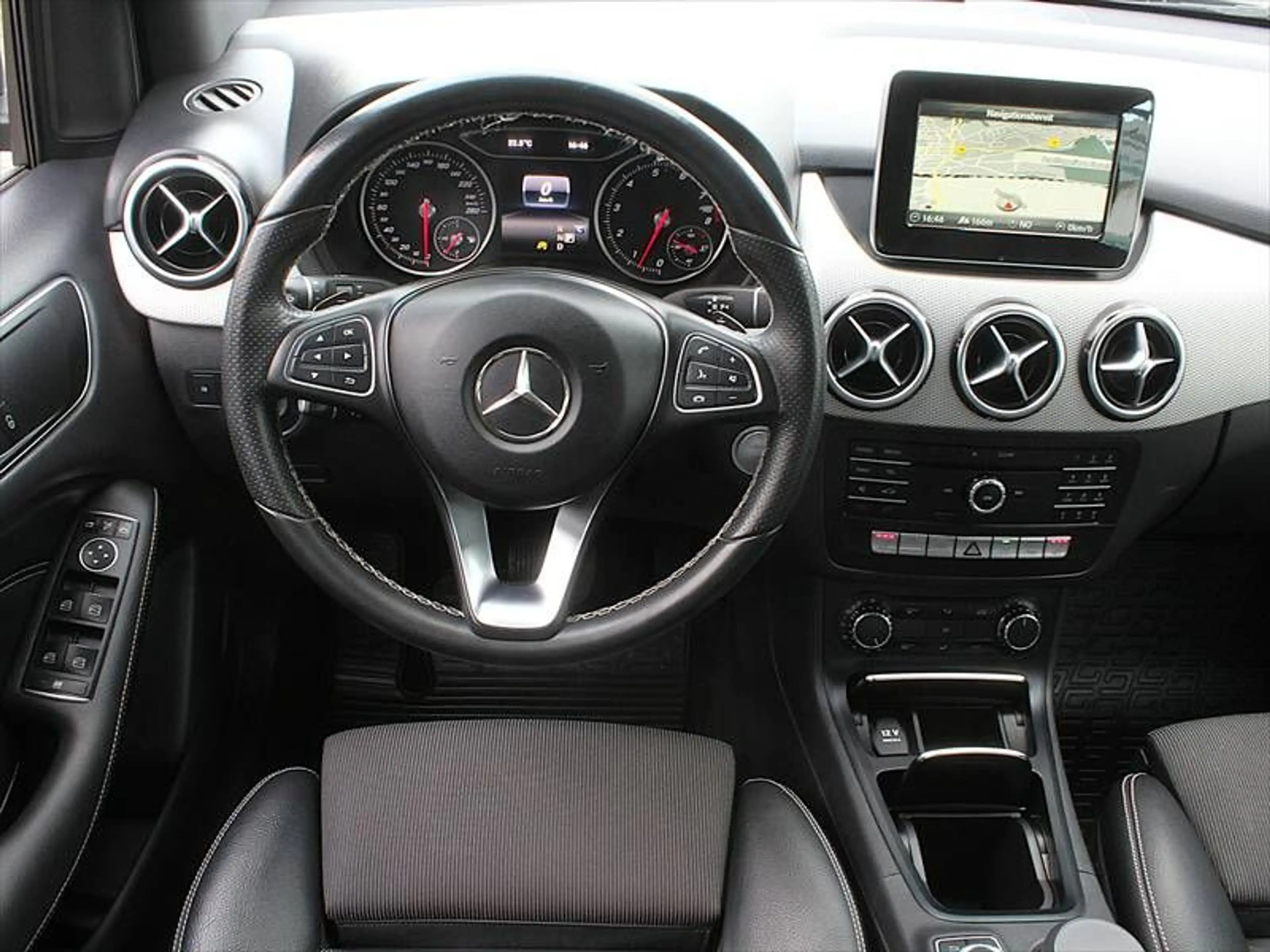 Mercedes-Benz B 200 Urban Business LED-Scheinw. AHK schwenk. — photo 3