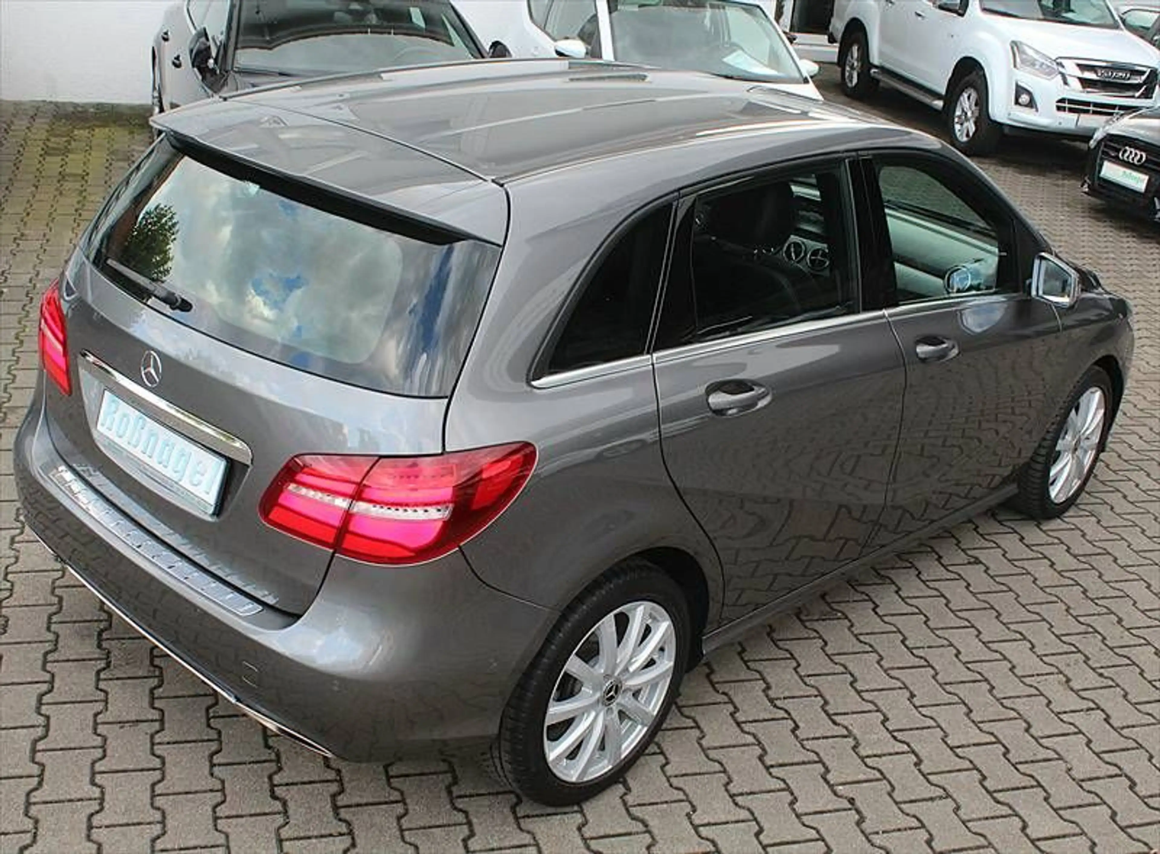 Mercedes-Benz B 200 Urban Business LED-Scheinw. AHK schwenk. — photo 2