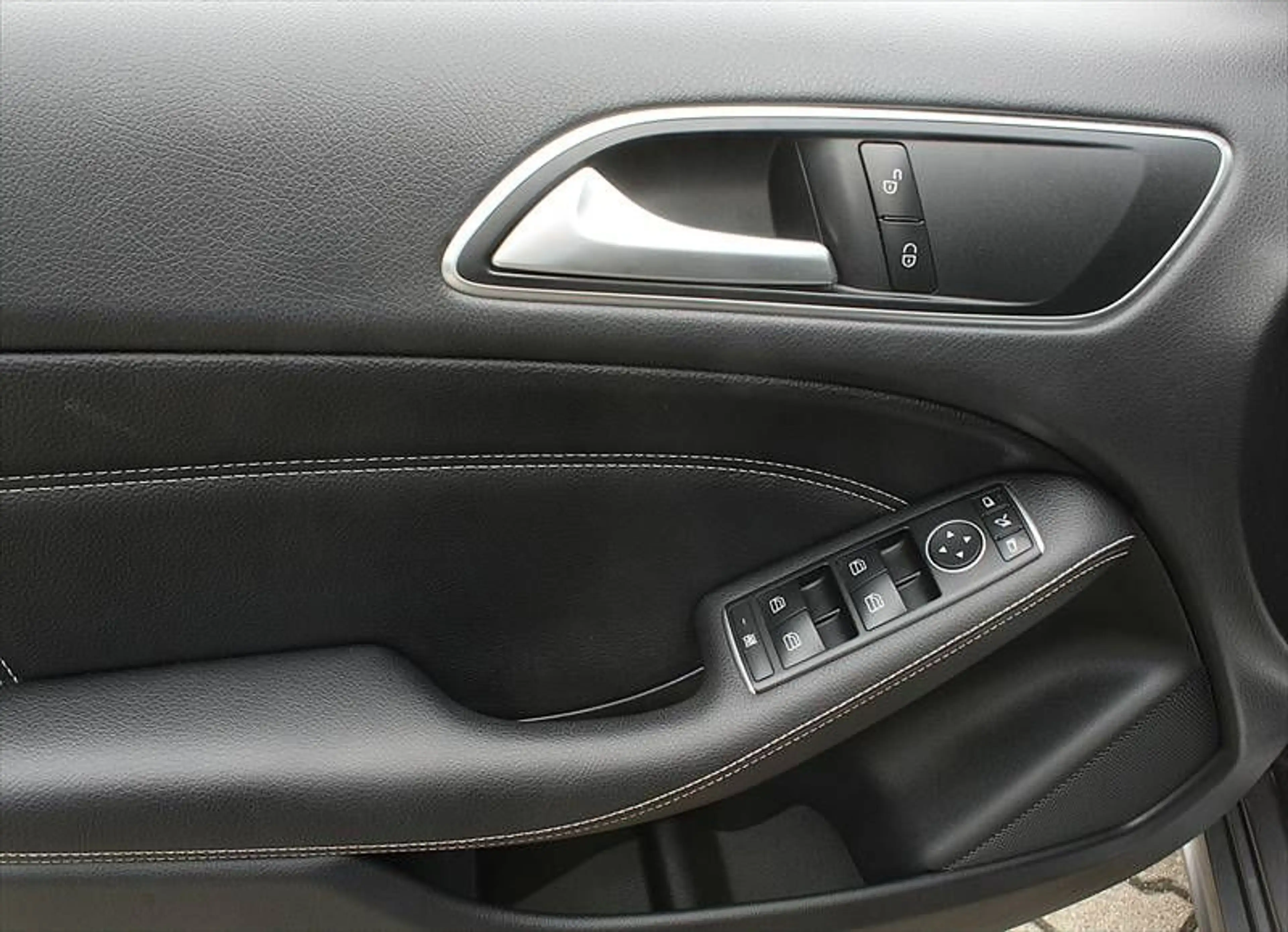 Mercedes-Benz B 200 Urban Business LED-Scheinw. AHK schwenk. — photo 9