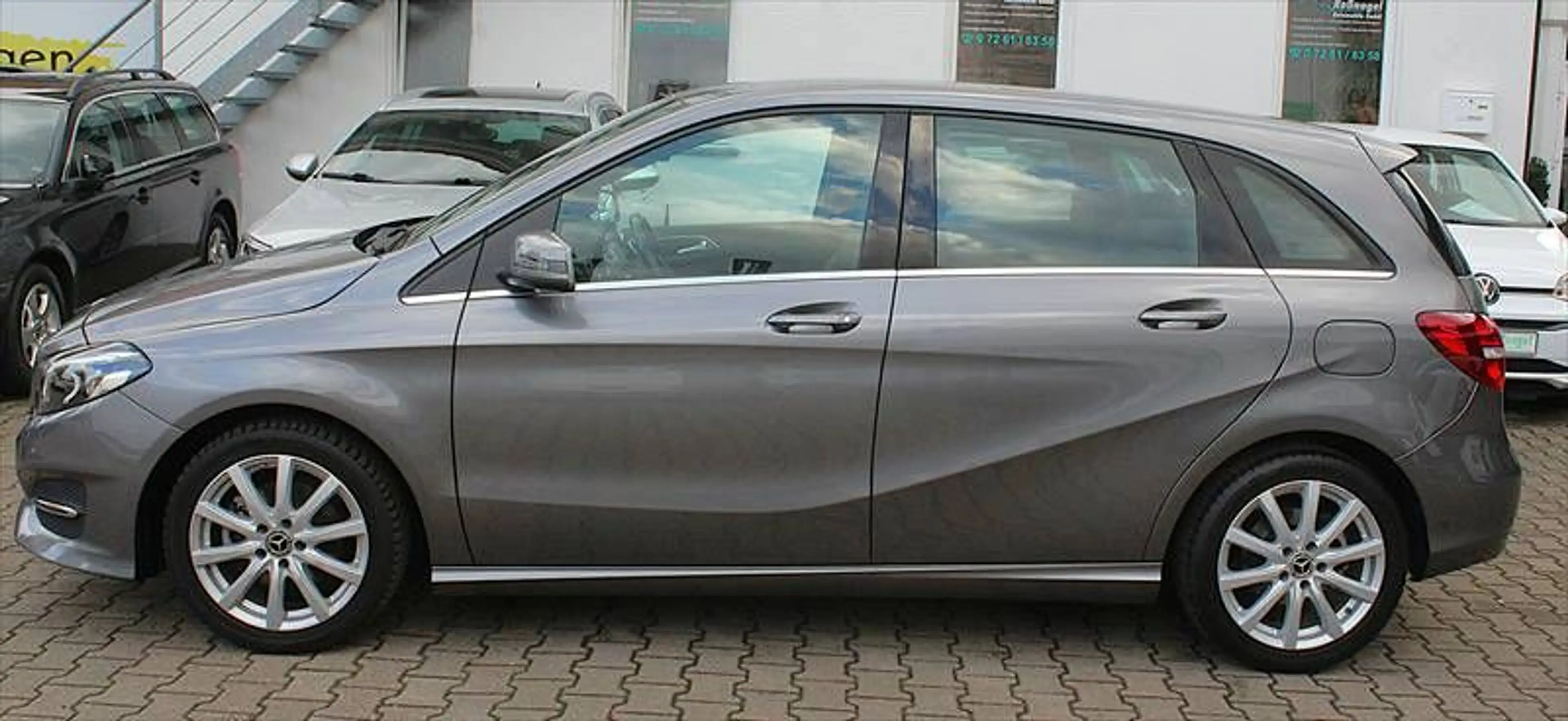 Mercedes-Benz B 200 Urban Business LED-Scheinw. AHK schwenk. — photo 15