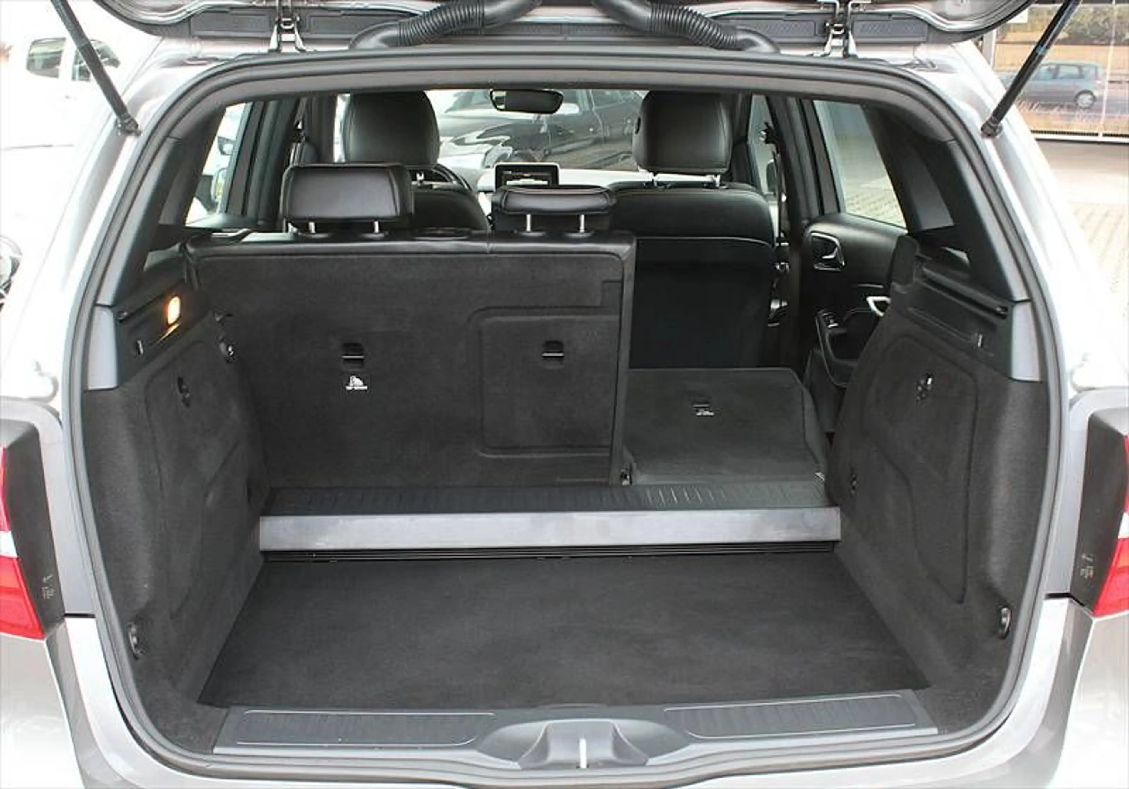 Mercedes-Benz B 200 Urban Business LED-Scheinw. AHK schwenk. — photo 11