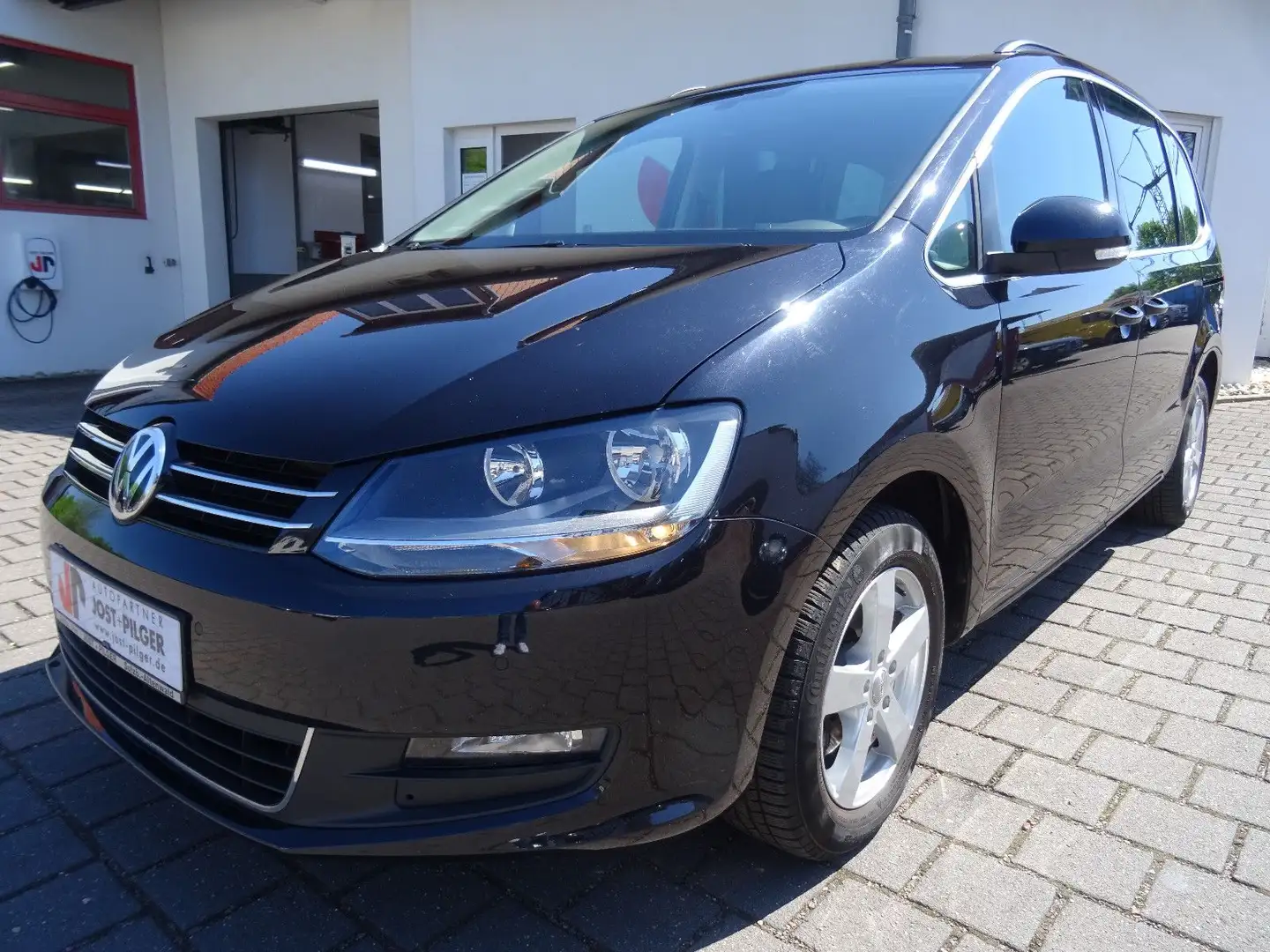 Volkswagen Sharan Comfortline 7-Sitzer Navi Noir - 2