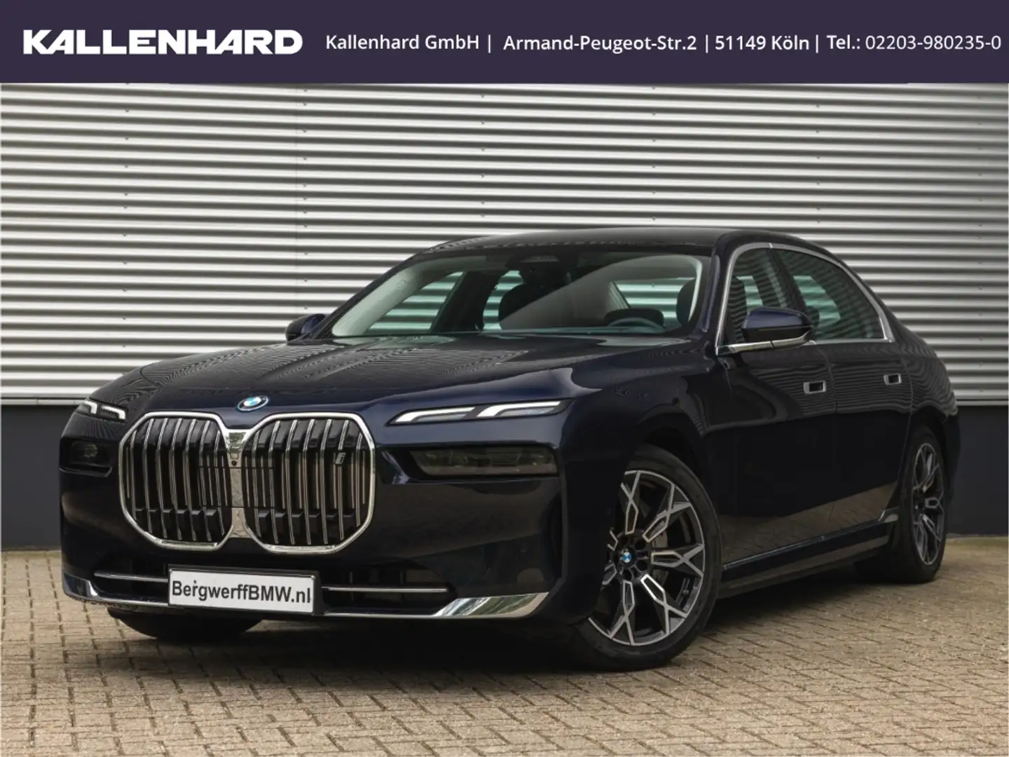 BMW i7 xDrive 60 Design Pure Excellence-HUD-DrivingAss Schwarz - 2