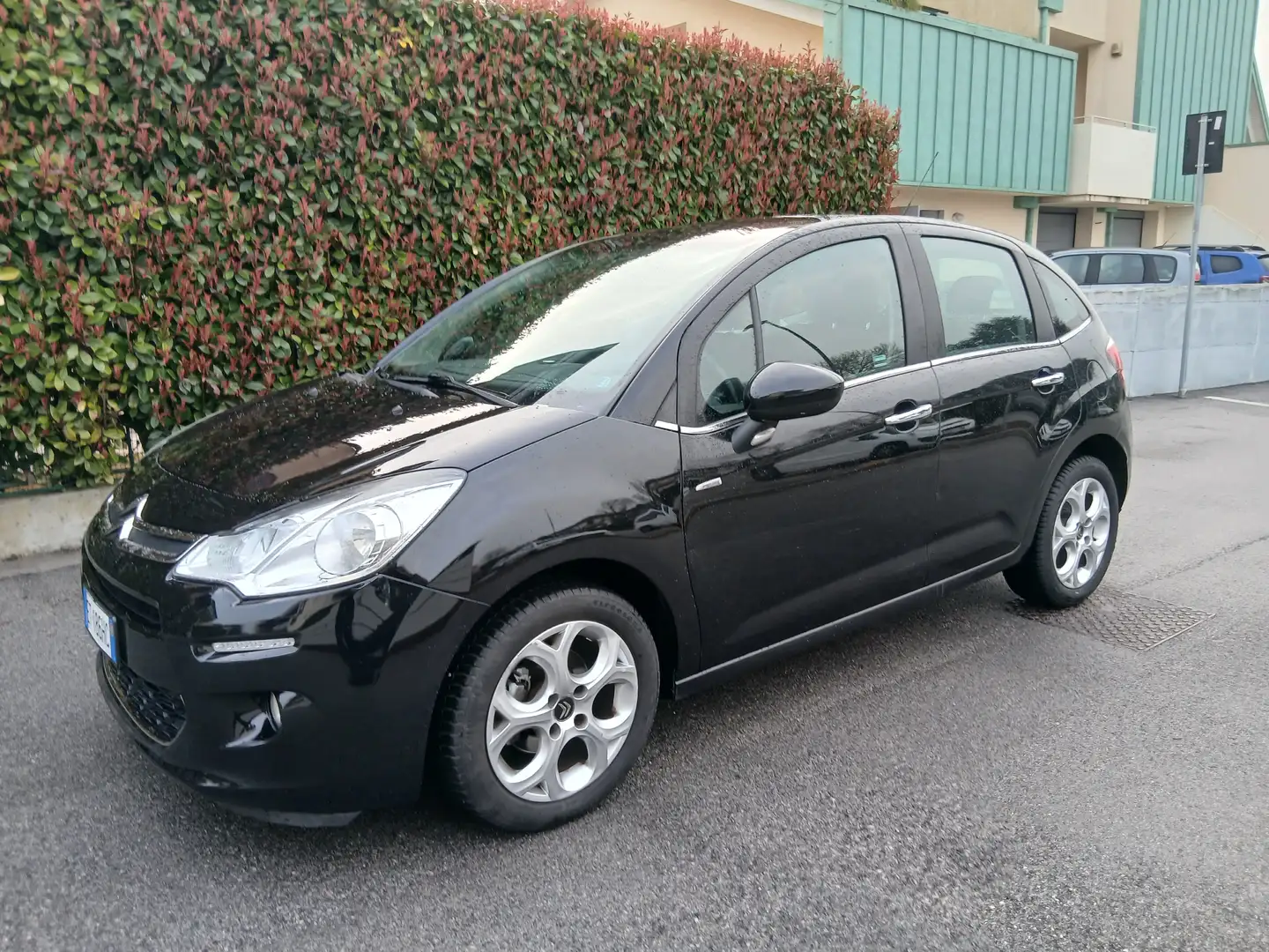 Citroen C3 1.2 vti Exclusive gusta per NEOPATENTATI Nero - 1