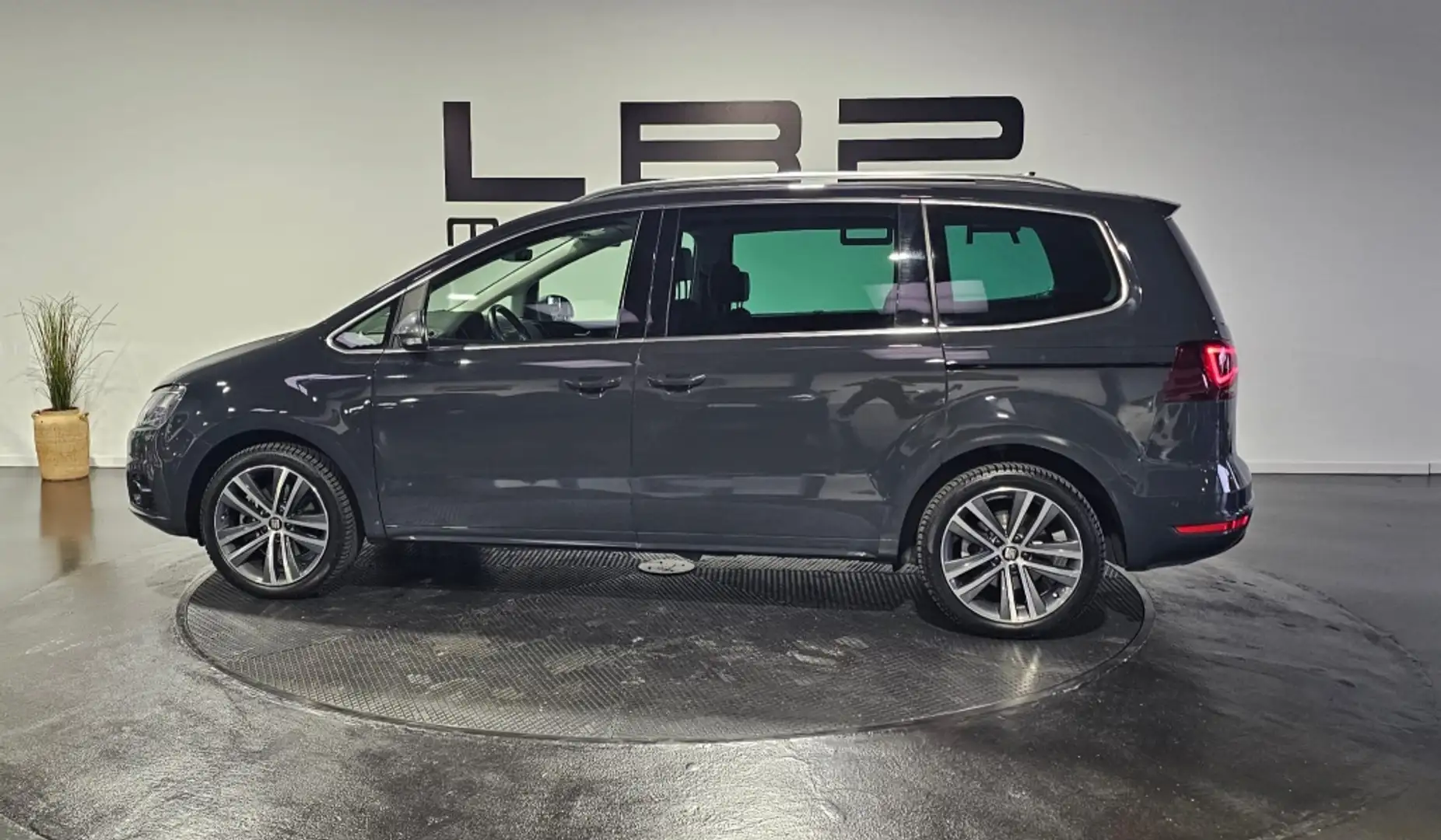 SEAT Alhambra 1.4 TSI S&S Style DSG 7 plazas Gris - 2