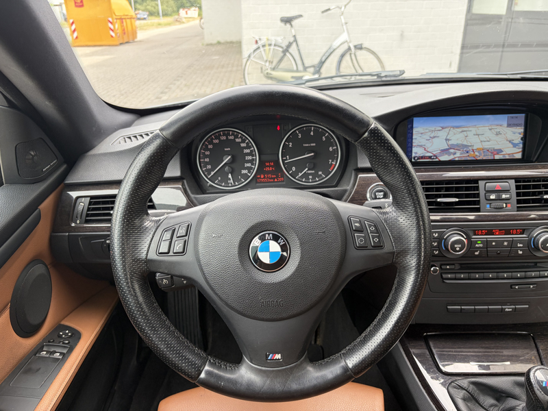 BMW 320 3-serie Coupé 320i Corporate Lease Business Line S — photo 12
