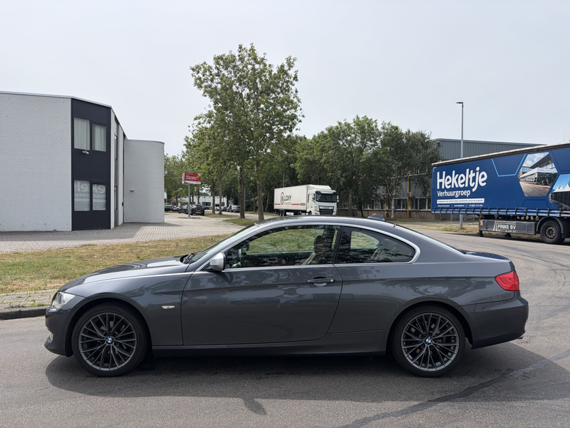 BMW 320 3-serie Coupé 320i Corporate Lease Business Line S — photo 8