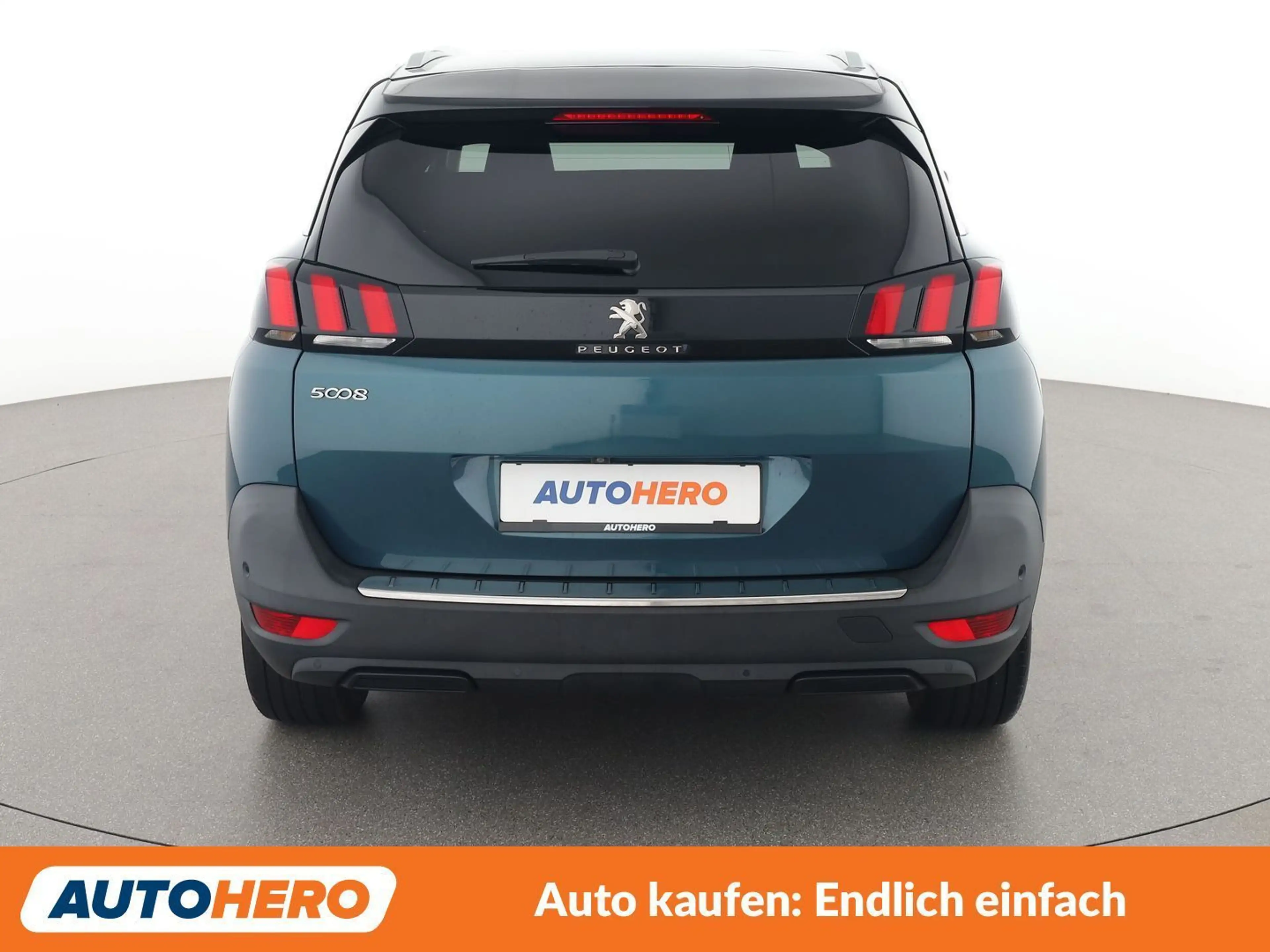 Peugeot 5008 1.6 Blue-HDi Allure — photo 5