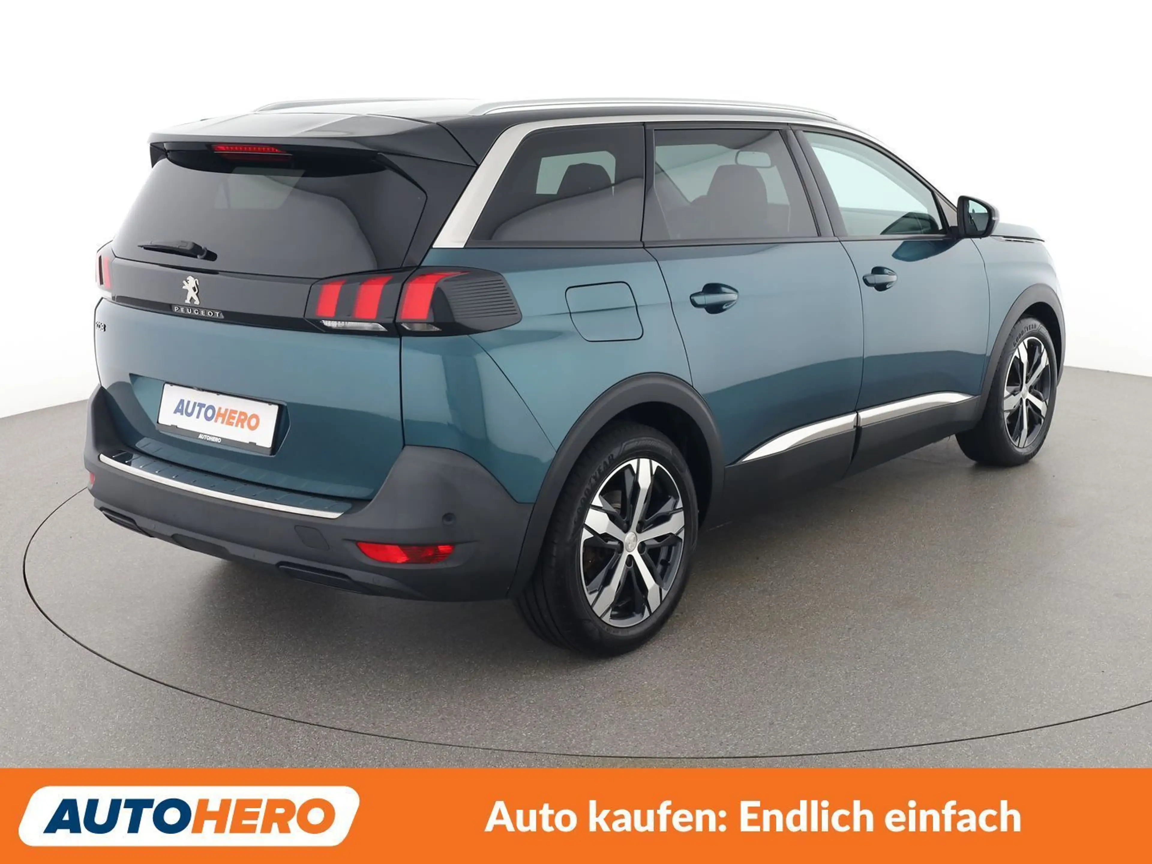 Peugeot 5008 1.6 Blue-HDi Allure — photo 6
