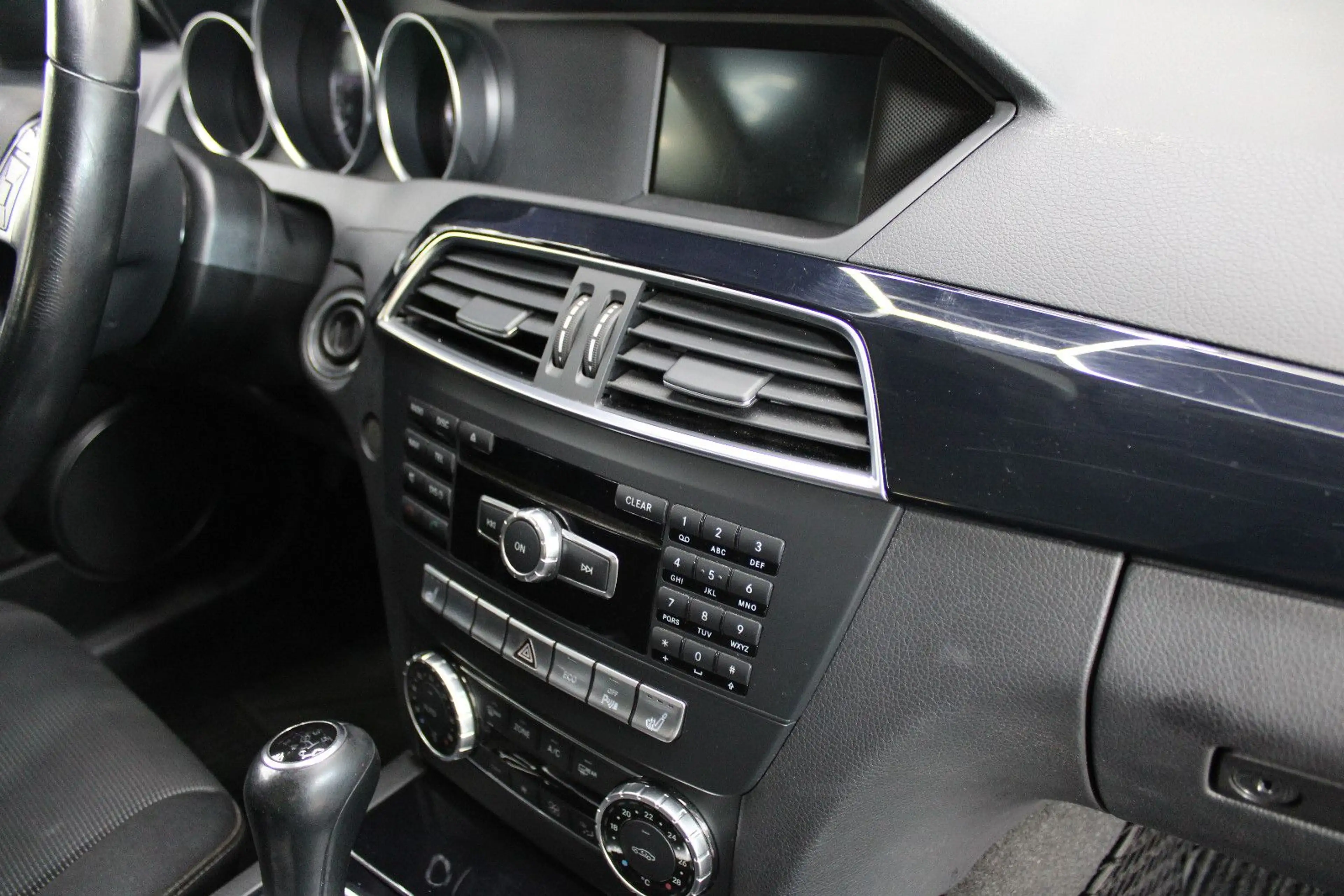 Mercedes-Benz C 180 C T-Modell C 180 CDI+PDC+NAVI+SHZ+XENON+ — photo 14