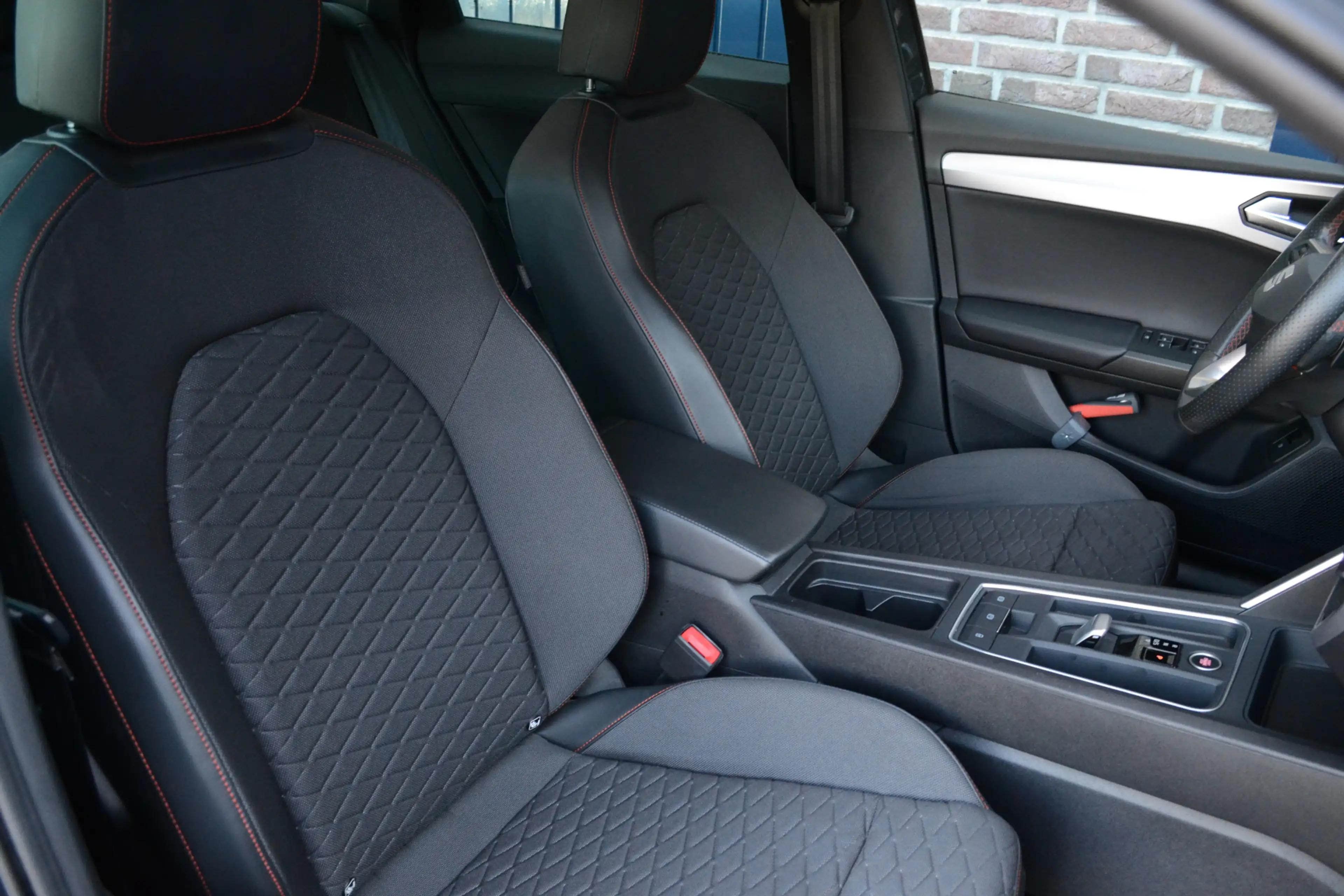 SEAT Leon e-Hybrid Sportstourer 1.4 TSI eHybrid PHEV FR | NL-Auto | V — photo 11