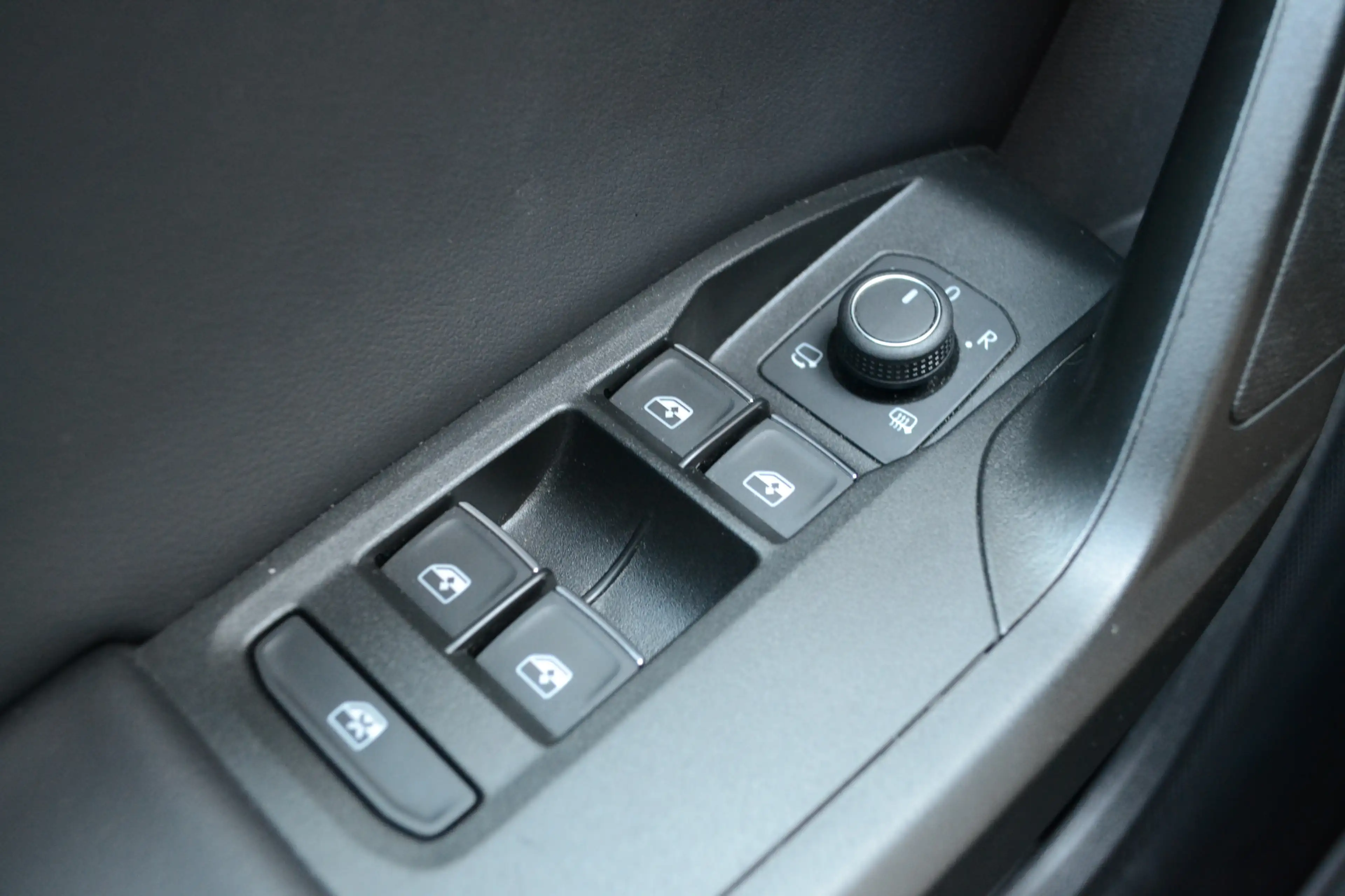 SEAT Leon e-Hybrid Sportstourer 1.4 TSI eHybrid PHEV FR | NL-Auto | V — photo 15