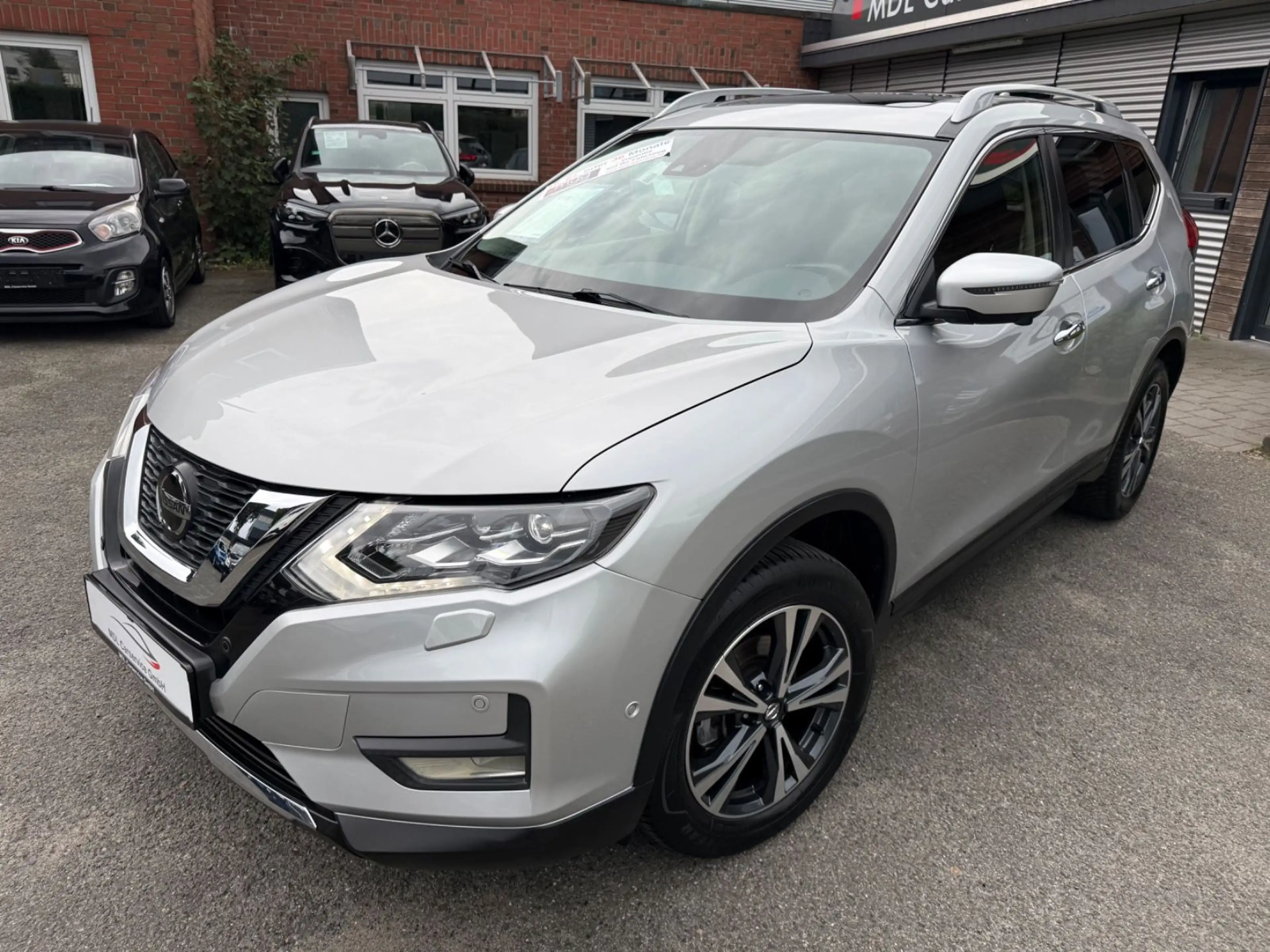 Nissan X-Trail N-Connecta/PANORAMA/1.Hand+Scheckheft — photo 3