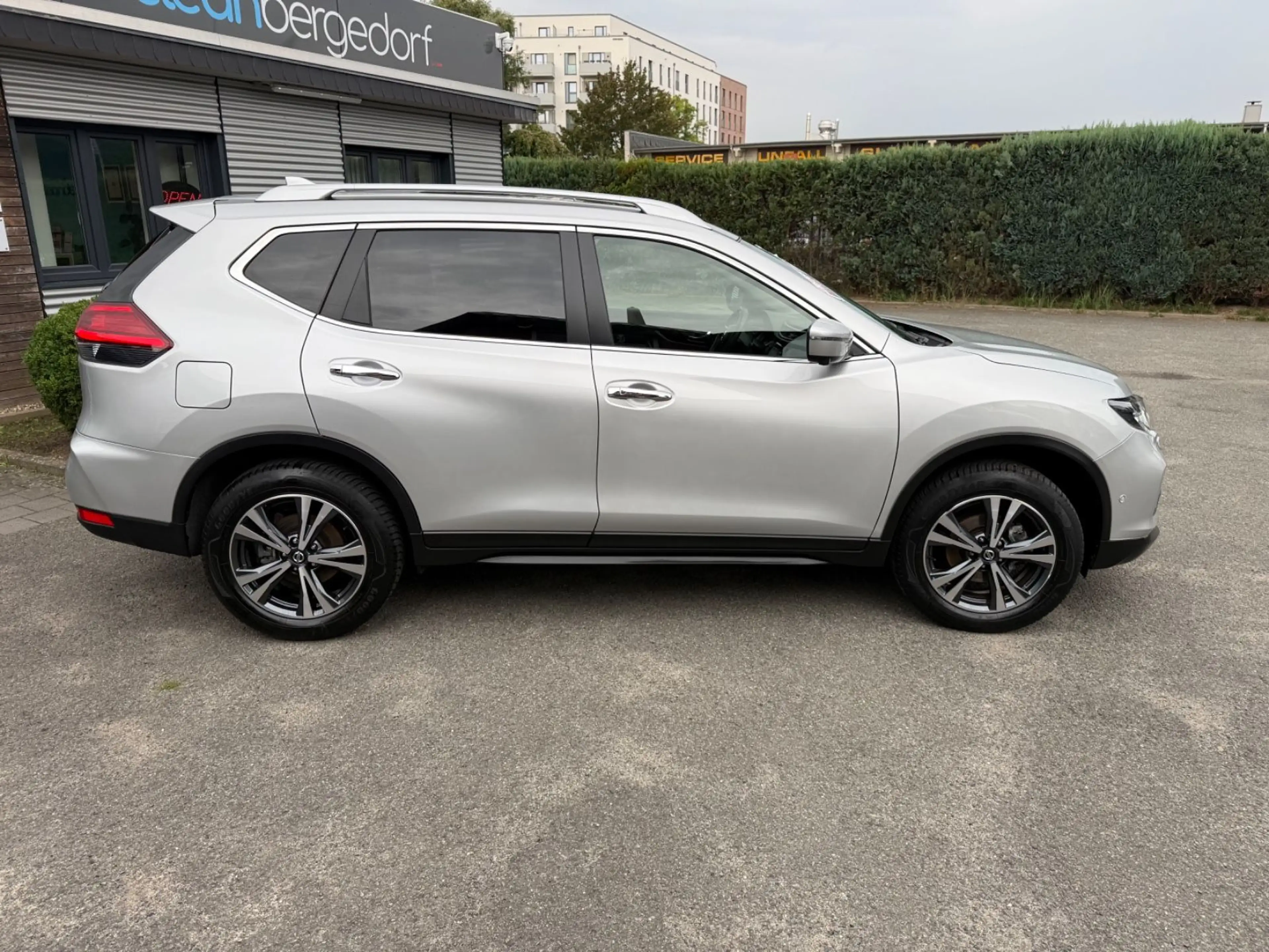 Nissan X-Trail N-Connecta/PANORAMA/1.Hand+Scheckheft — photo 5