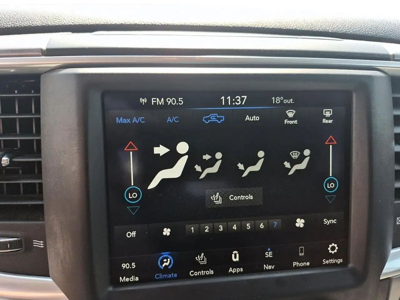 RAM 1500 fotografie RAM 1500