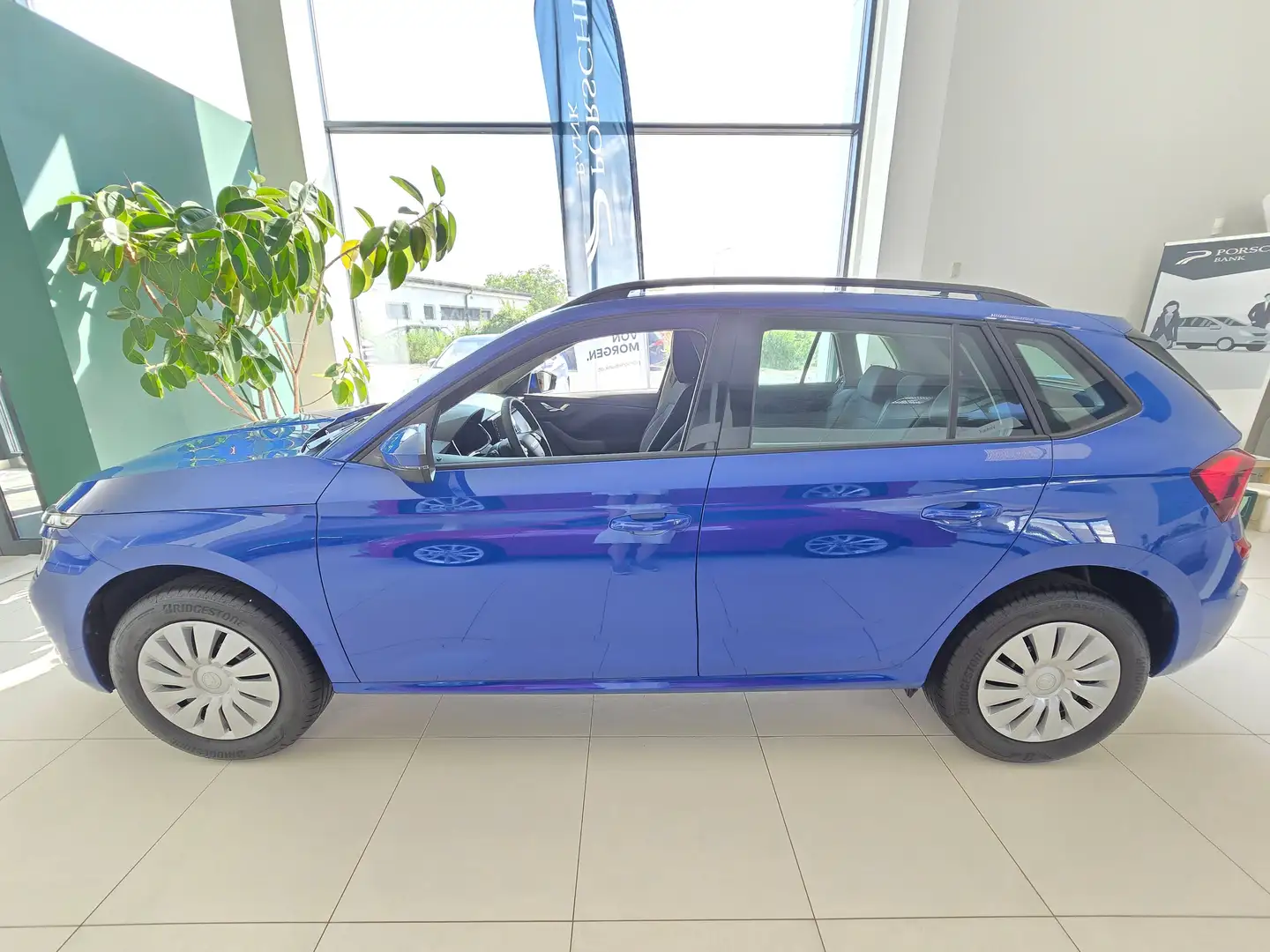 Skoda Kamiq Essence Blau - 2