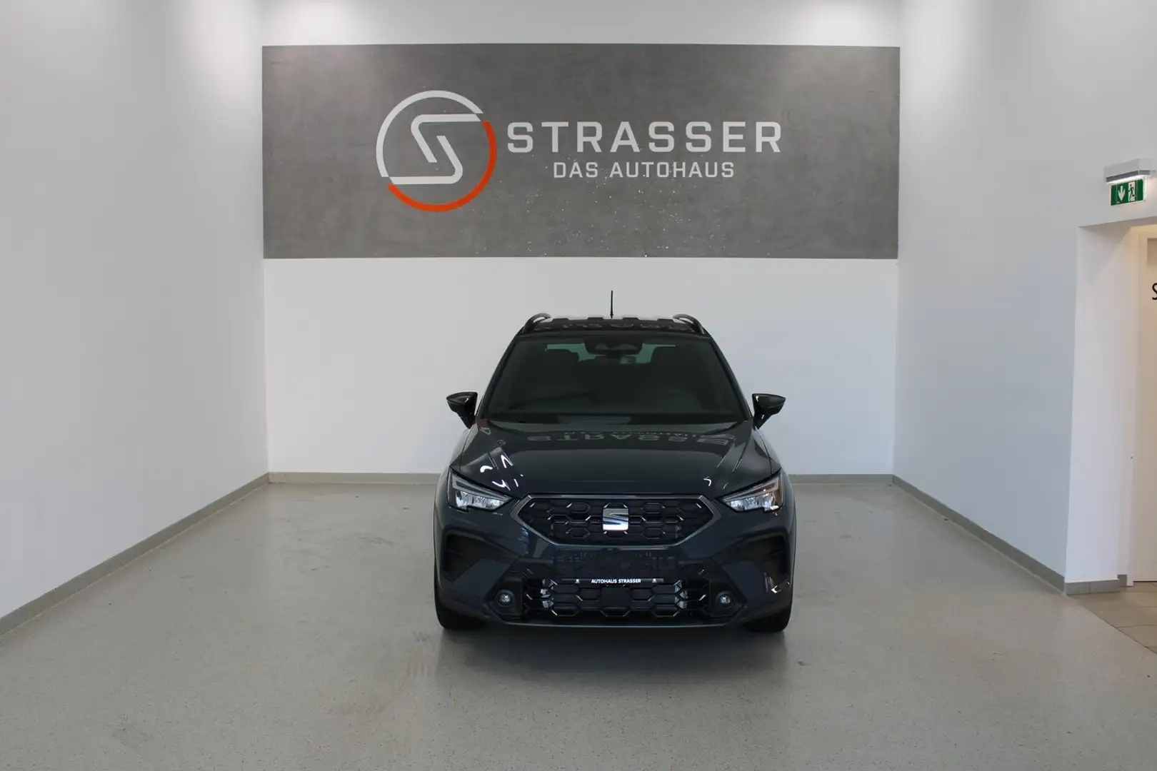 SEAT Arona Style Edition 1.0 TSI DSG Blau - 2