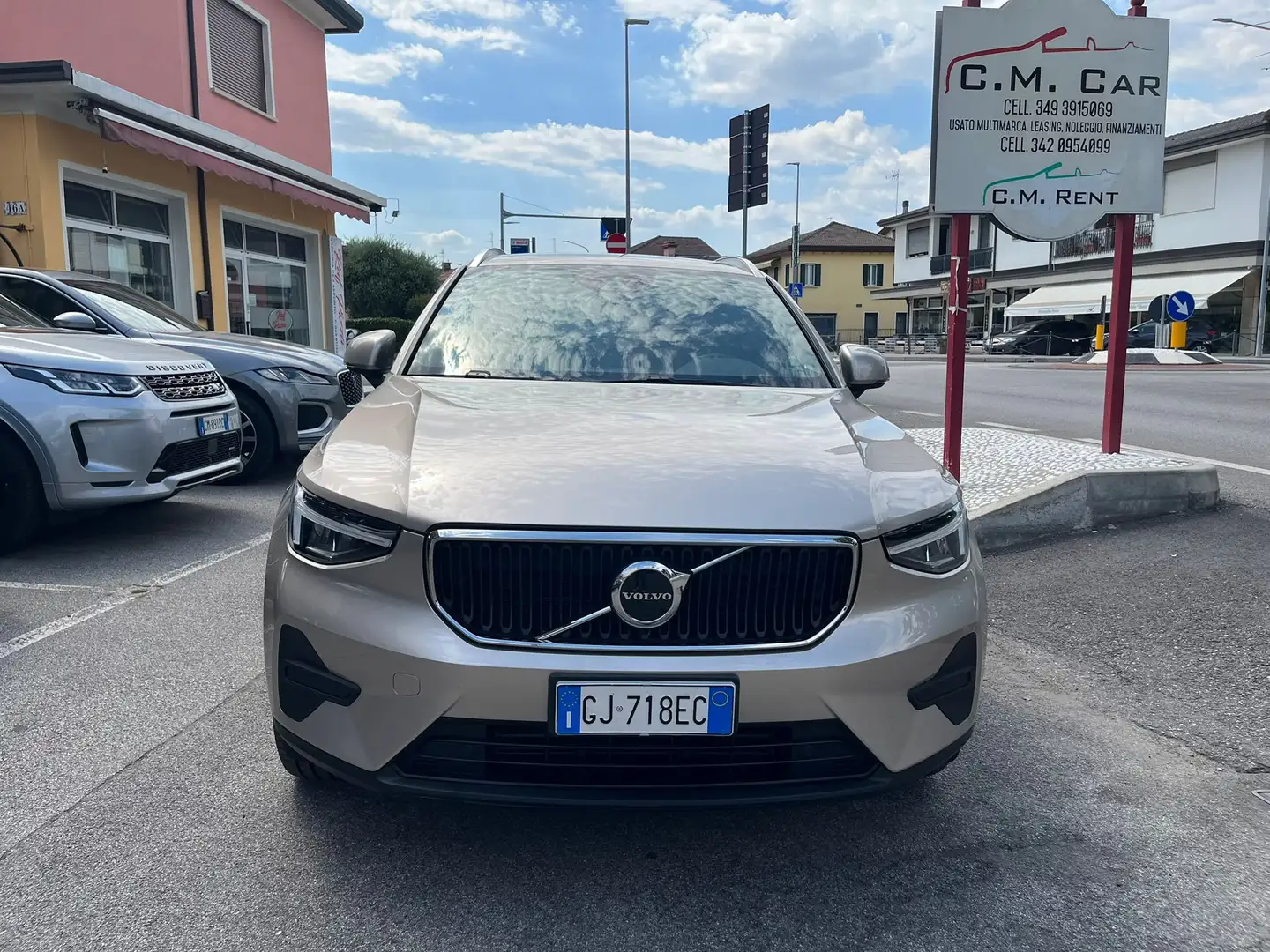 Volvo XC40 XC40 2023 1.5 t2 Core auto Oro - 2