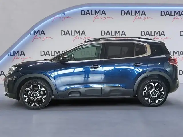 Citroen C5 Aircross view 2