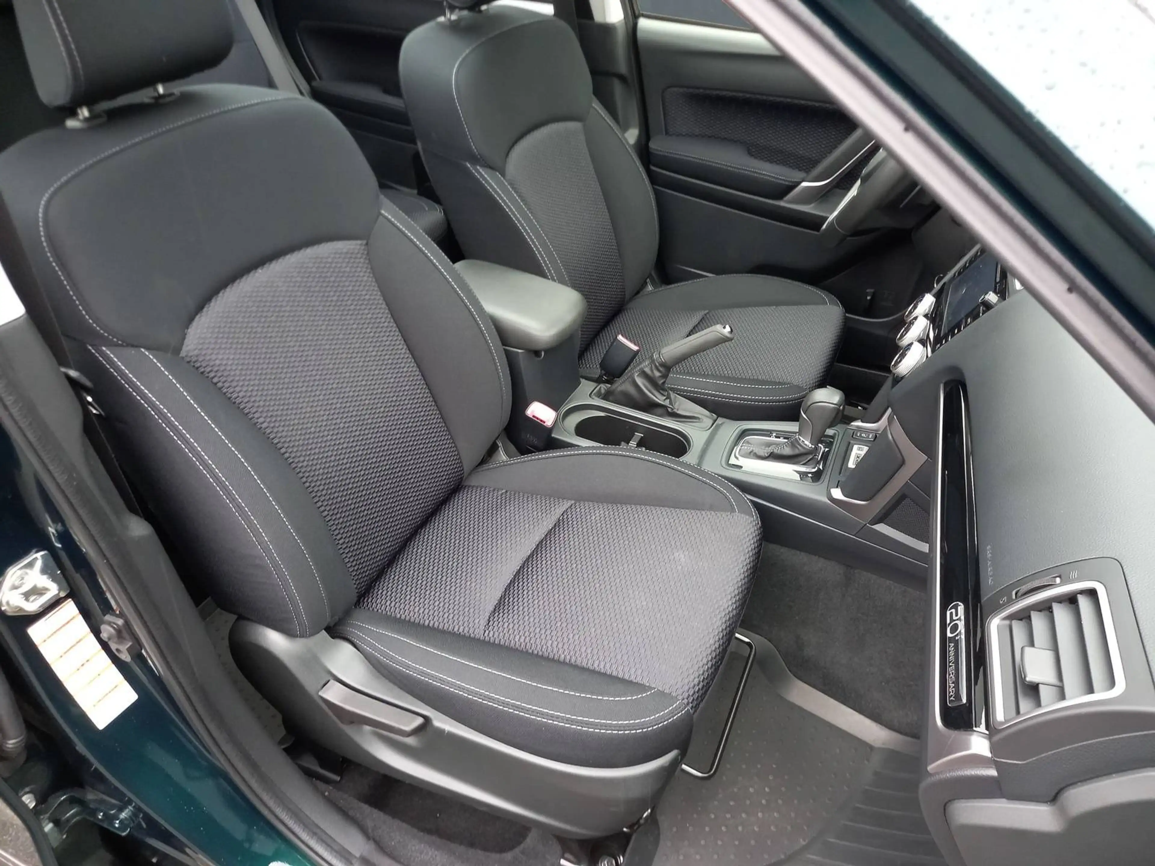 Subaru Forester Forester Diesel 2.0D Lineartronic 20th Anniversary — photo 11