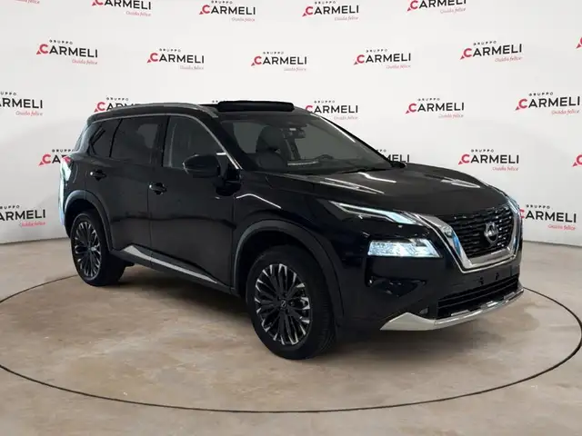 Nissan X-Trail view 5
