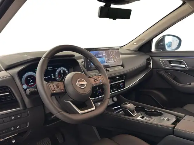 Nissan X-Trail view 7