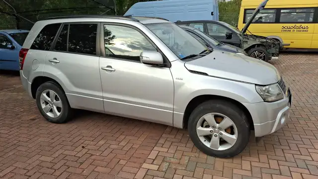Suzuki Grand Vitara Grand Vitara II 2006 5p 1.9 ddis
