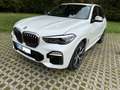 BMW X5 M M50 d Panorama,Massage, Top Grpflegt MwsT-Ausweisb Blanc - thumbnail 2