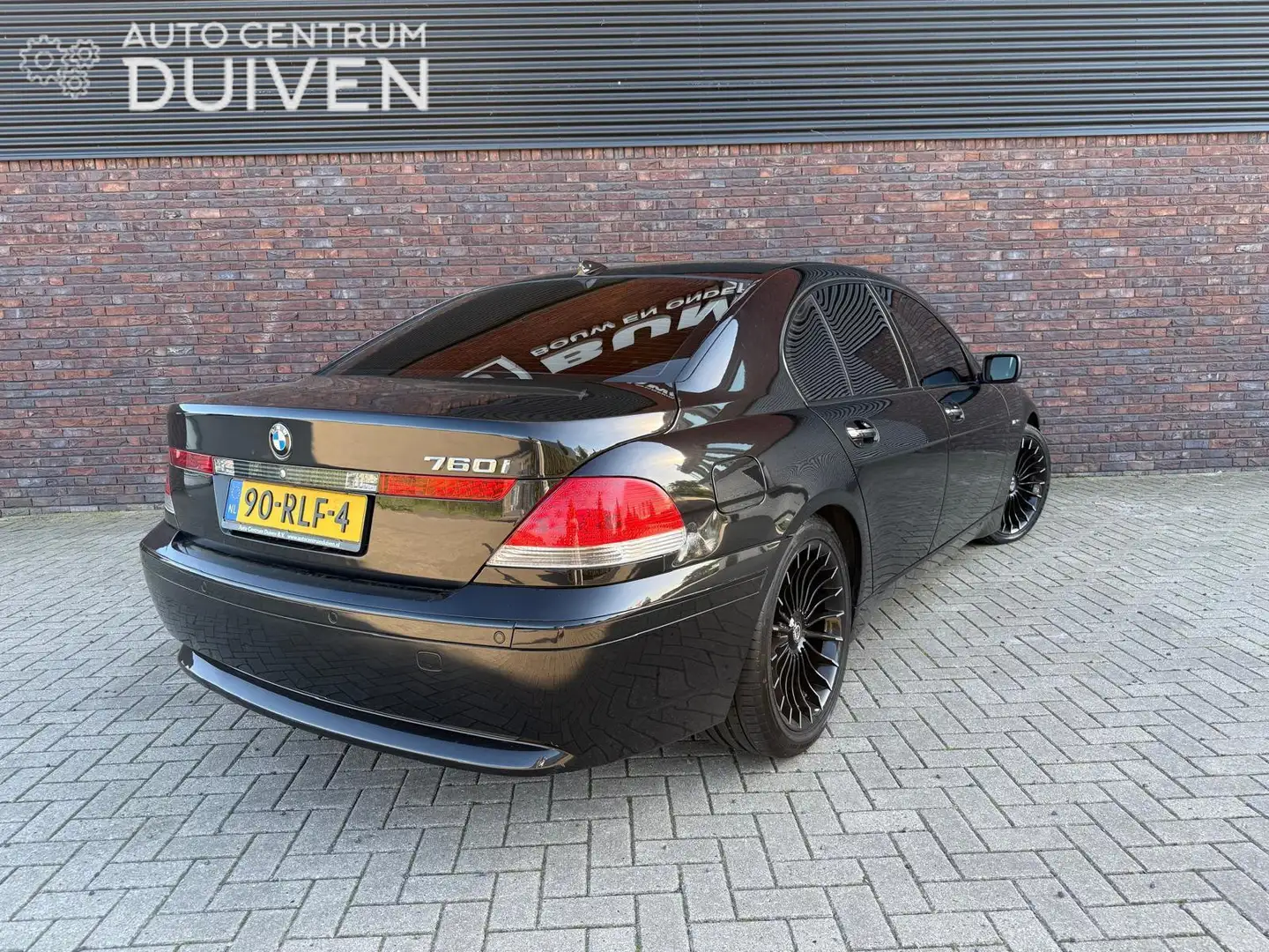 BMW 760 7-serie 760i V12 | Alpina | Nieuw APK | NAP Zwart - 2