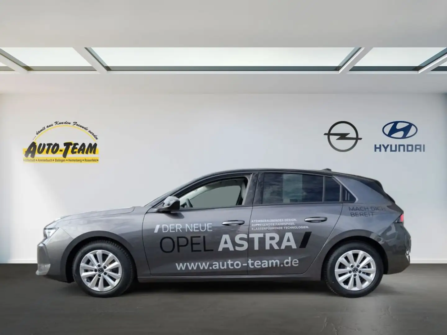 Opel Astra 1.2 Turbo Automatik Business Elegance Grau - 2