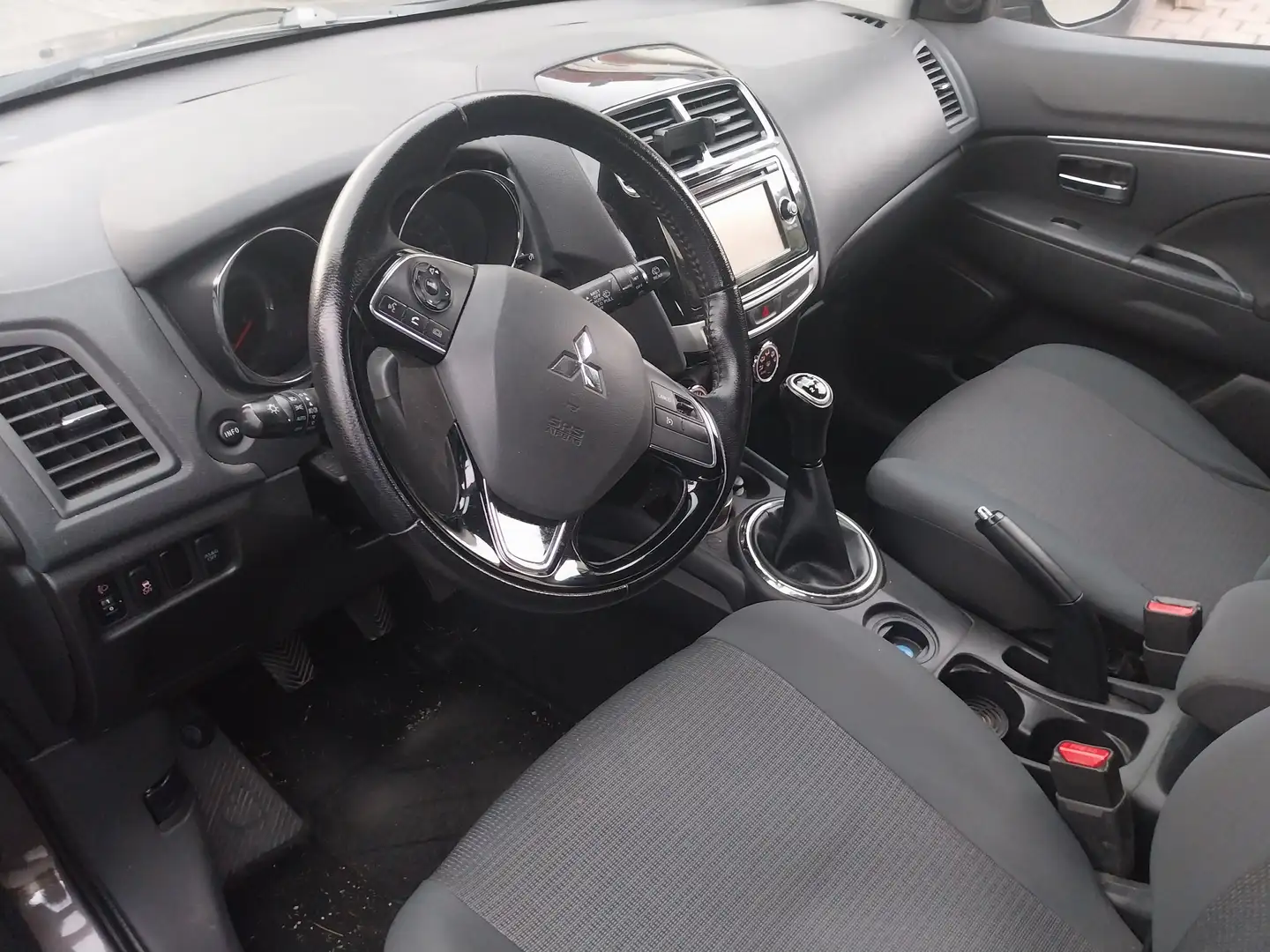 Mitsubishi ASX ASX 1.6 2WD Diamant Edition Brązowy - 2