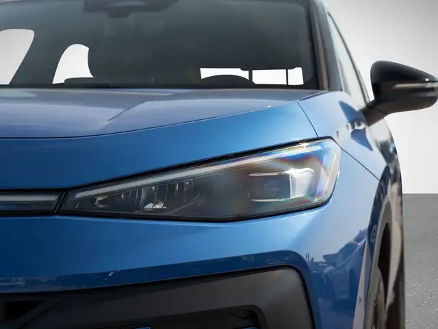 Volkswagen T-Roc view 13