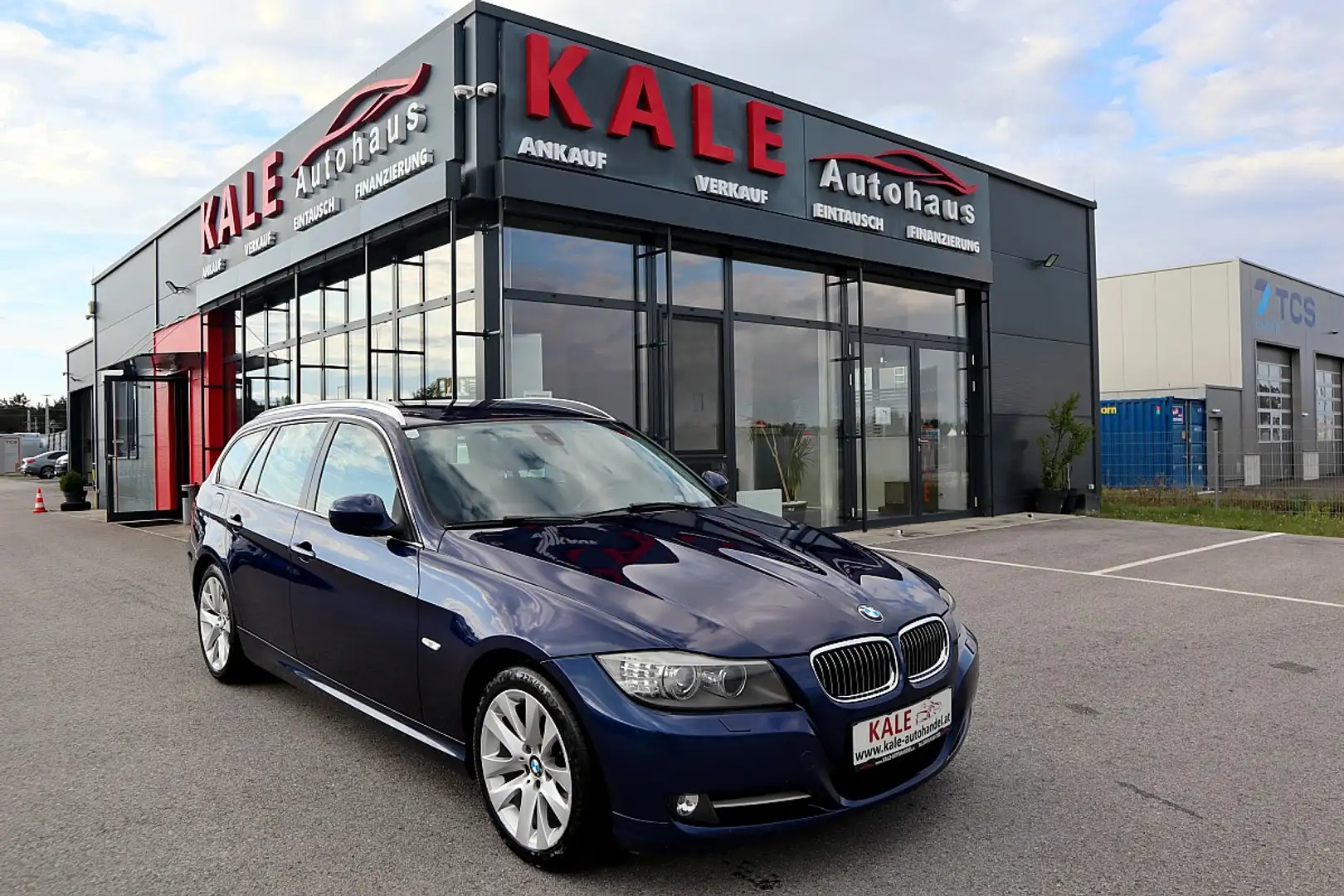BMW 316 d Touring Österreich-Paket *Leder*Xenon* Bleu - 1