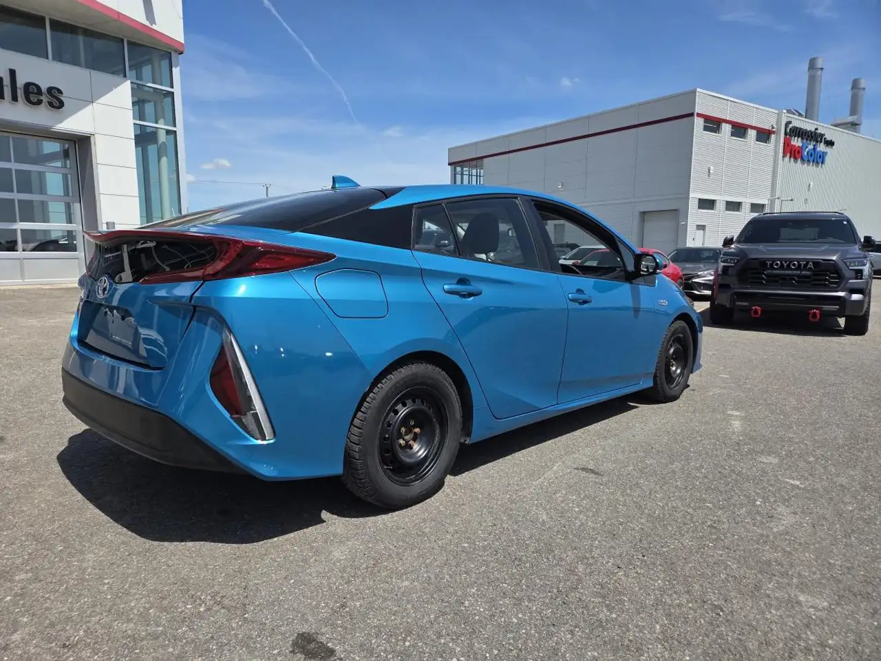 Toyota Prius Prime снимка Toyota Prius Prime