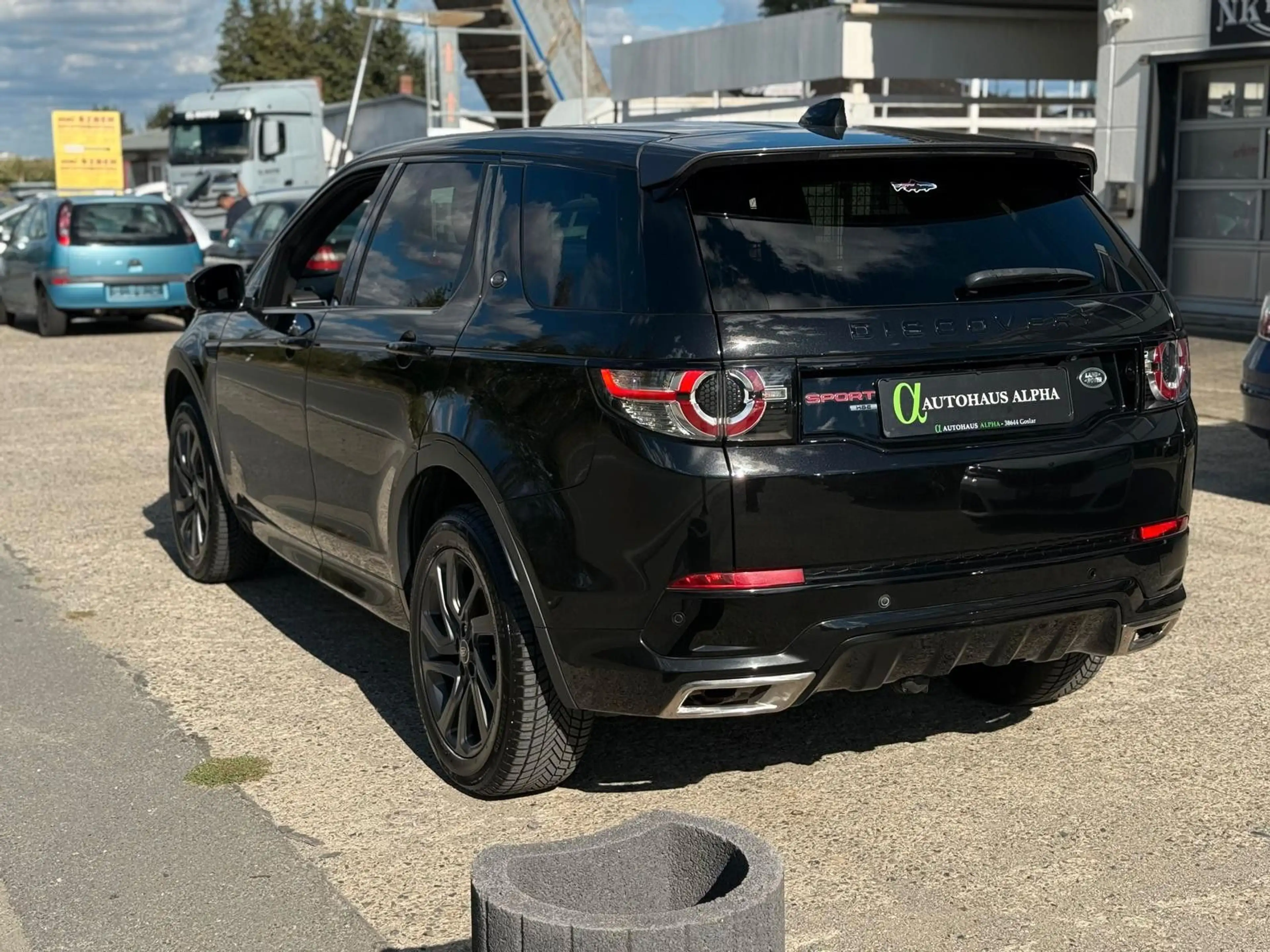 Land Rover Discovery Sport HSE TD4 — photo 4