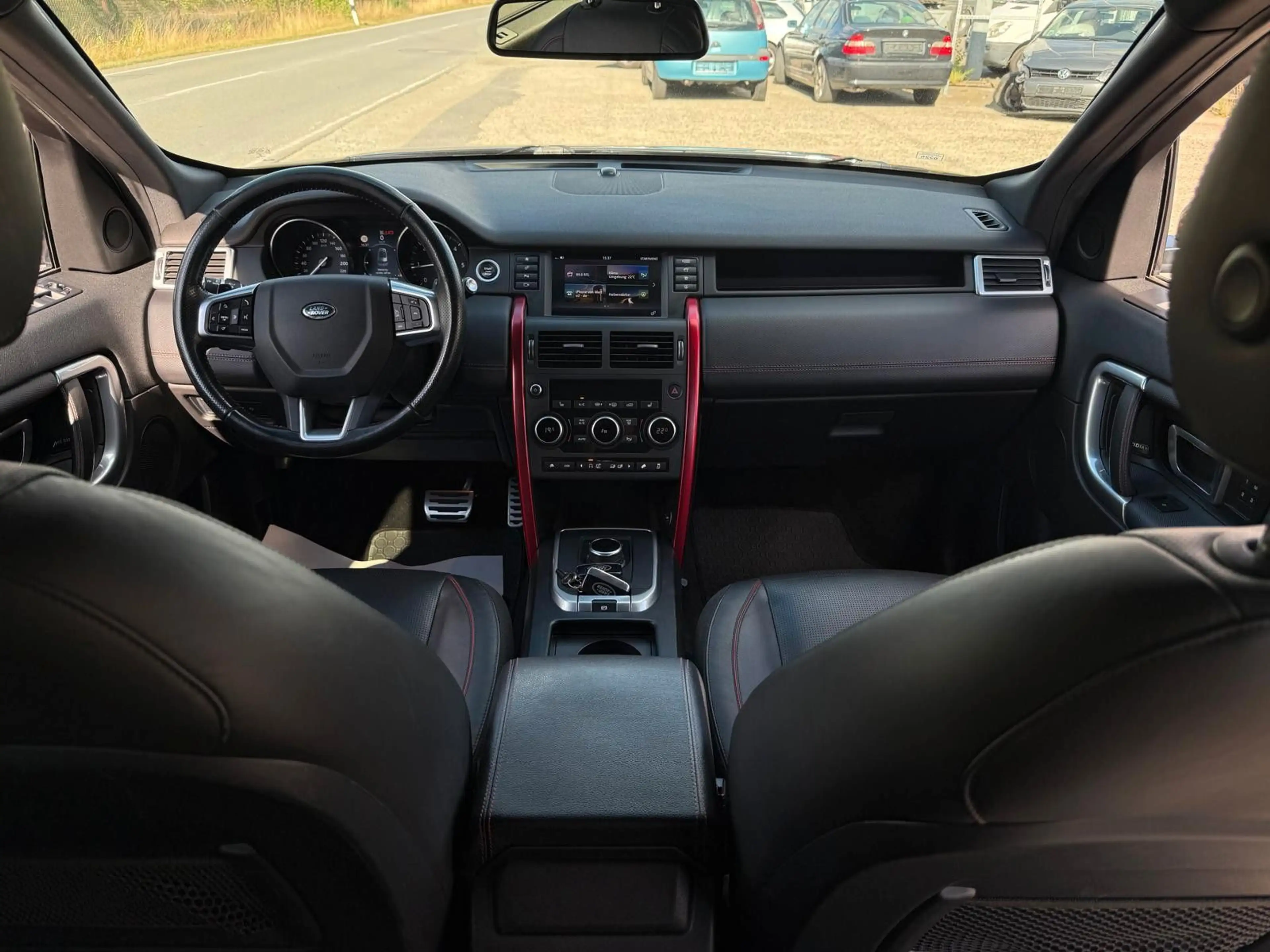 Land Rover Discovery Sport HSE TD4 — photo 15