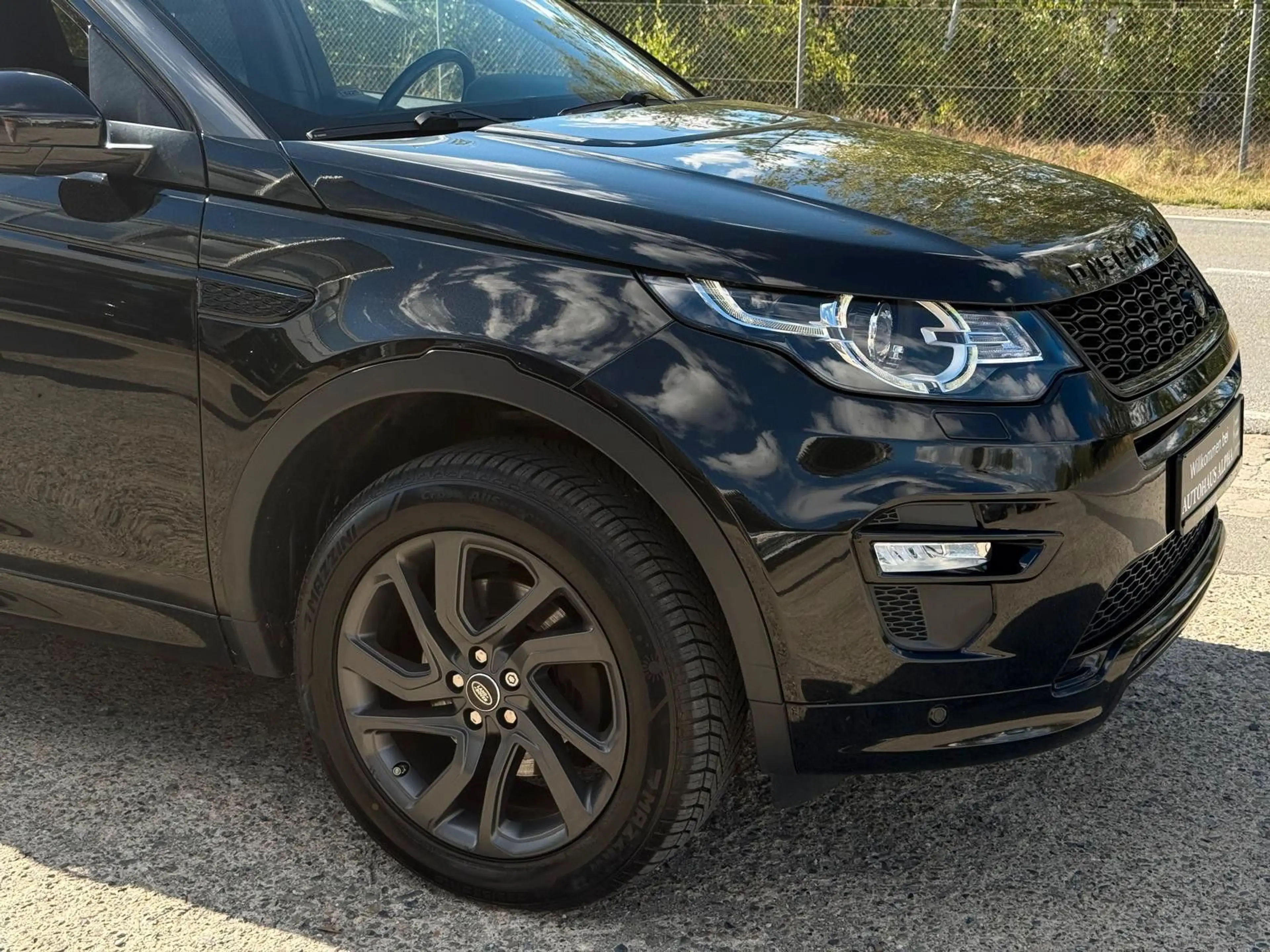 Land Rover Discovery Sport HSE TD4 — photo 7
