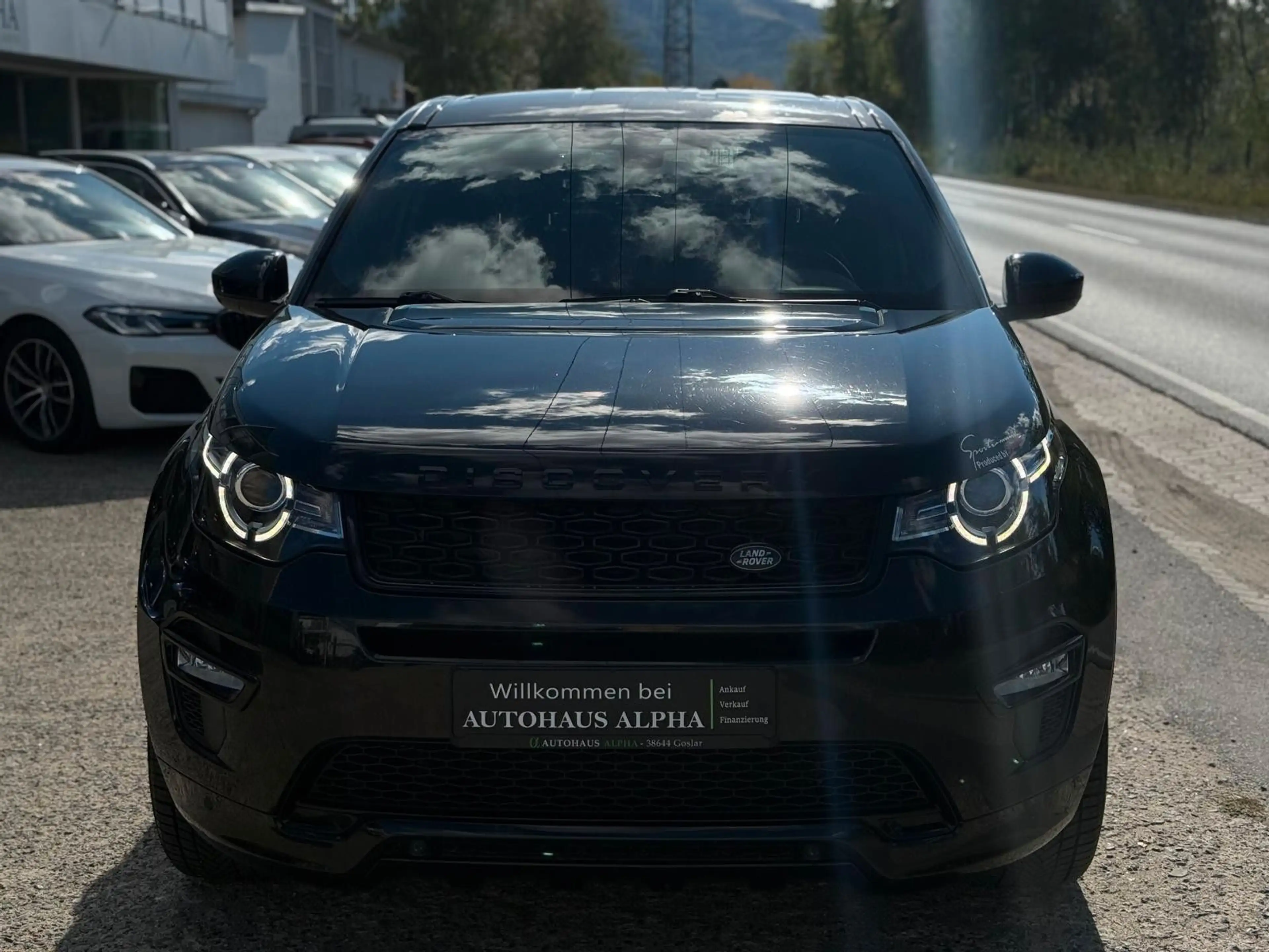 Land Rover Discovery Sport HSE TD4 — photo 2
