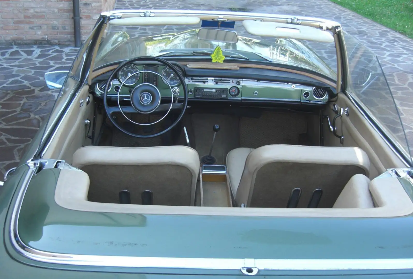 Mercedes-Benz 230 SL Verde - 2