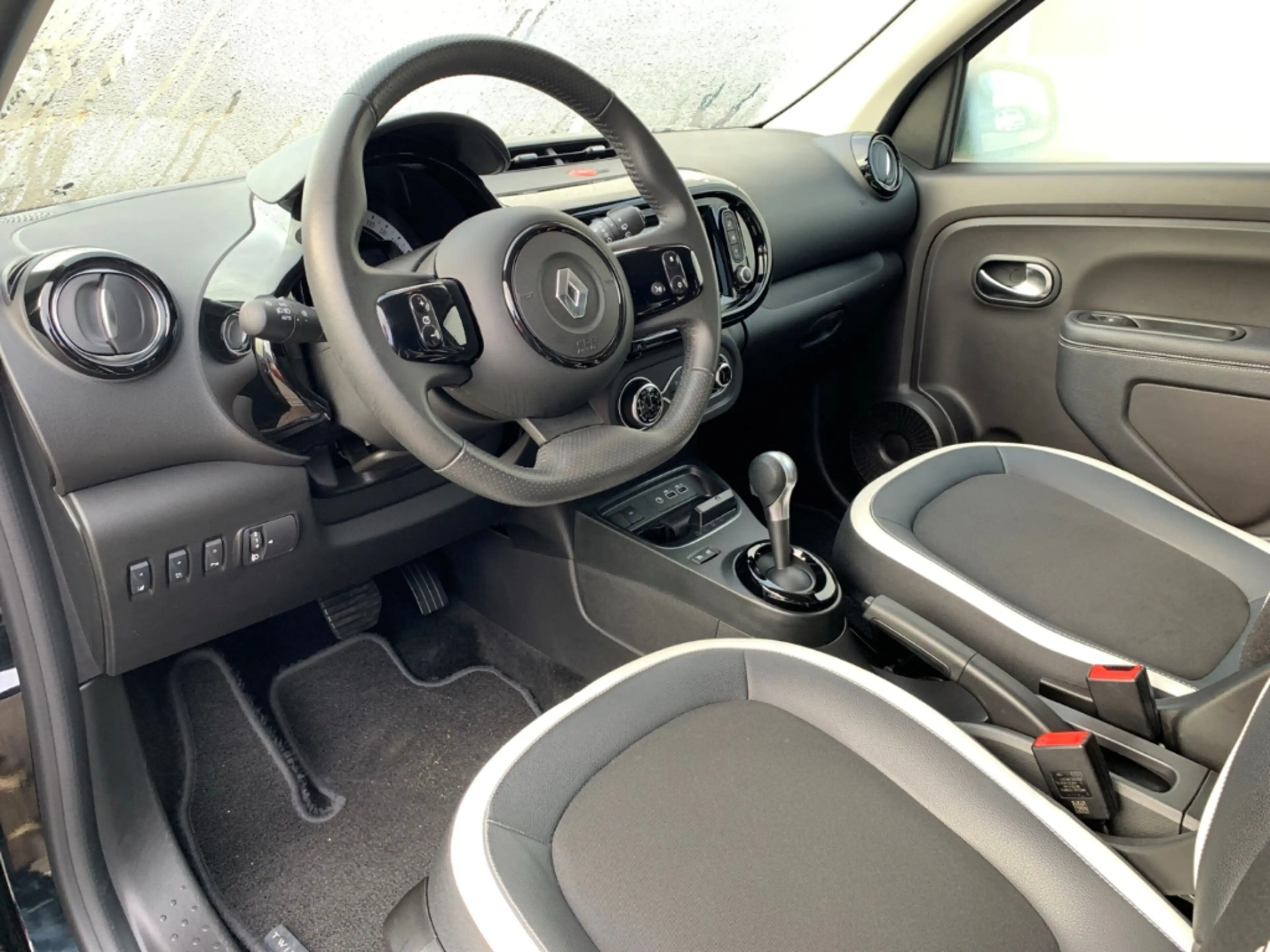Renault Twingo ELECTRIC TECHNO NAVI+KAMERA+DAB+ISOFIX — photo 10