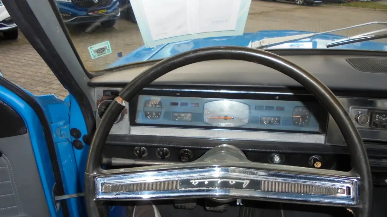 Wolga Gaz 24 Karosse,Motor,Getr.Polster/Lack neu, foto 7