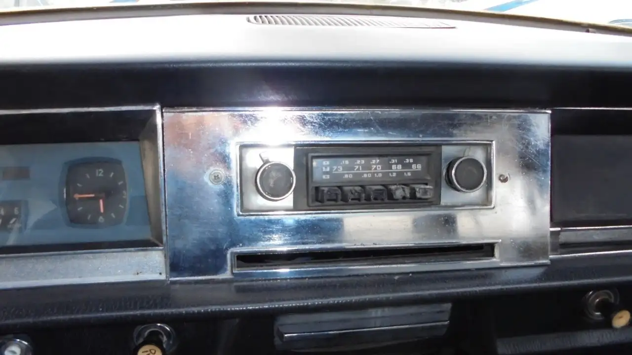 Wolga Gaz 24 Karosse,Motor,Getr.Polster/Lack neu, foto 8