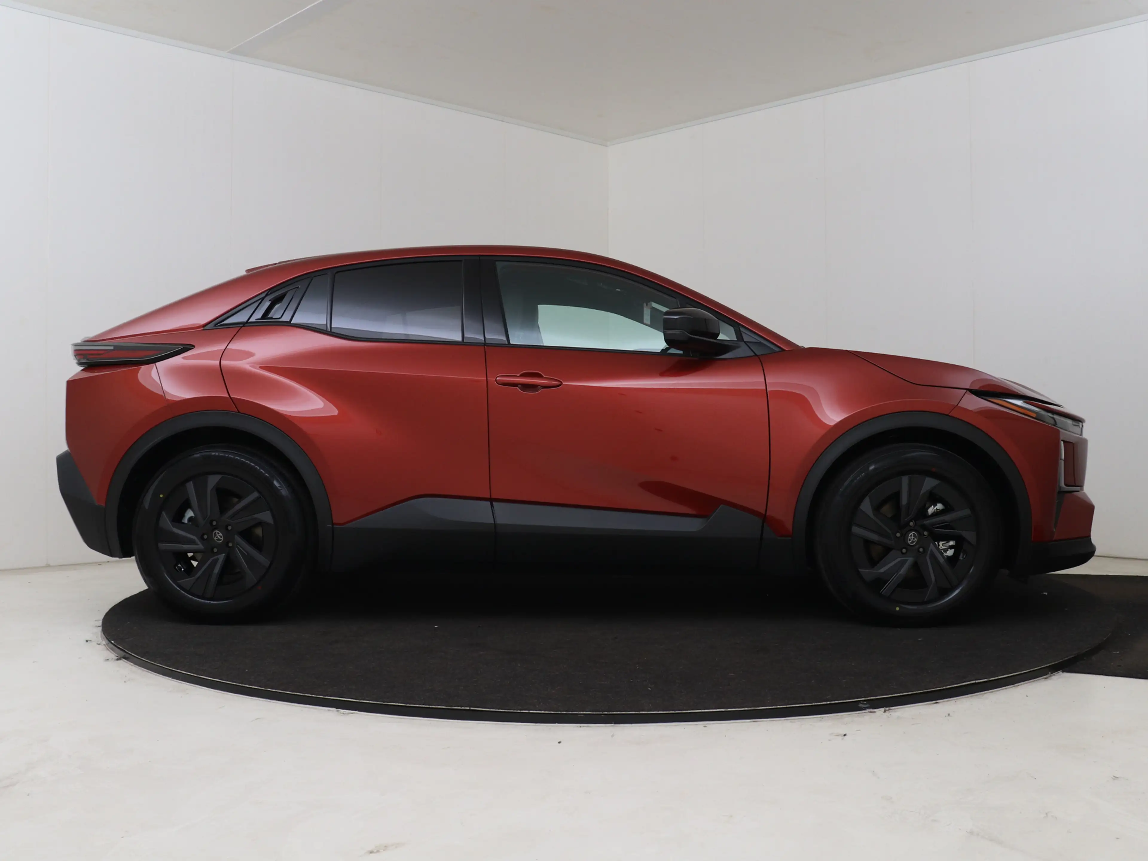 Toyota C-HR+ First Edition 77 kWh *NIEUW* — photo 14