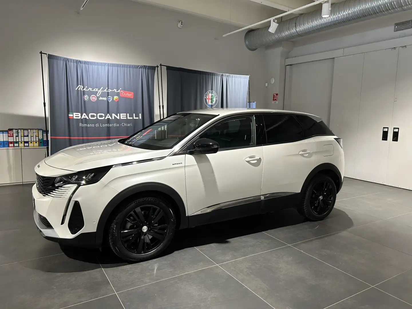 Peugeot 3008 Hybrid 225 e-EAT8 Allure Pack Bianco - 1